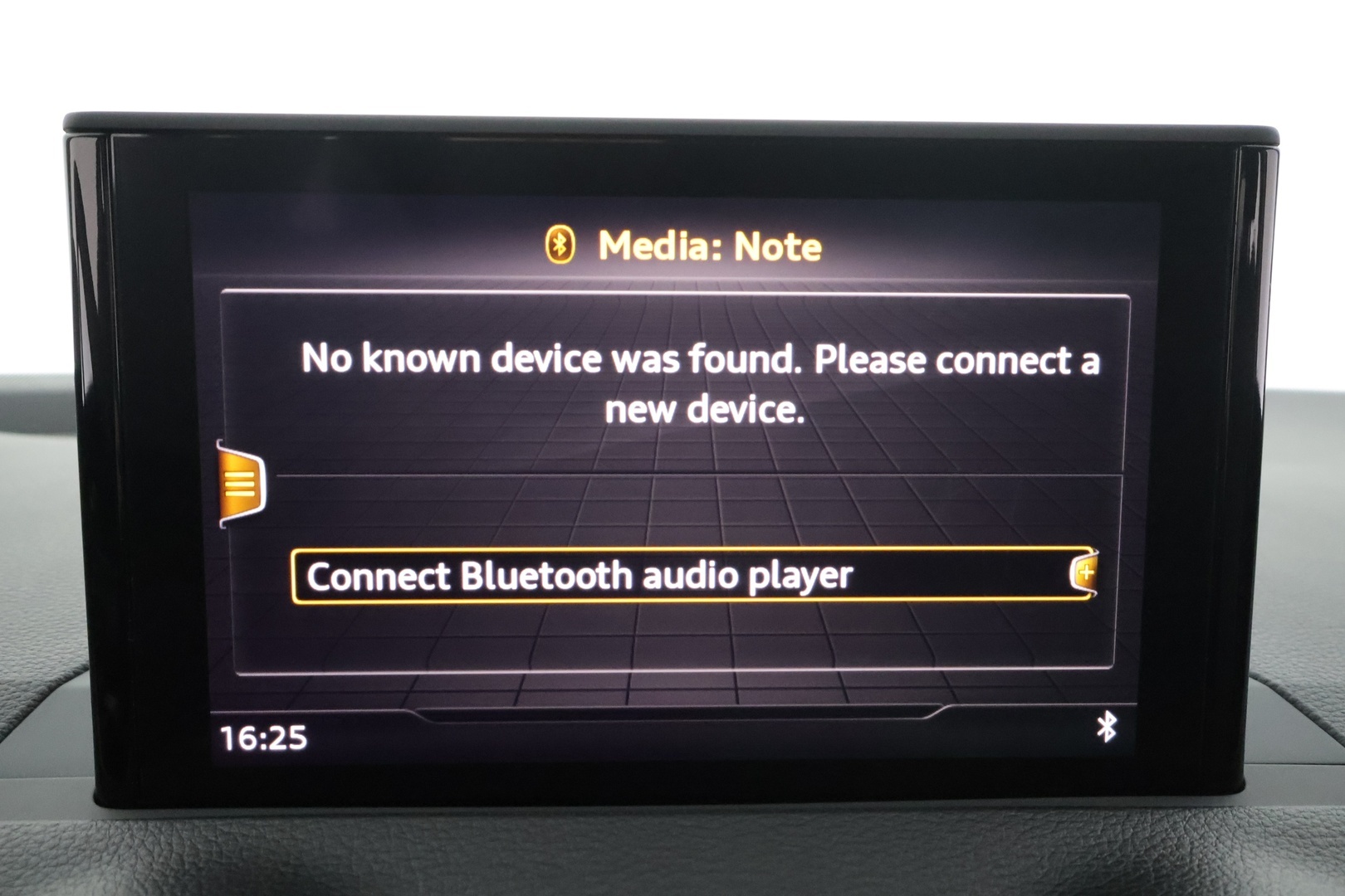 Audi Q2 2018 Business Sport 1,4 TFSI COD 110 kW S tronic * ACC / Webasto / LED / P.Tutka / Audi Smartphone / Keyless * - Kahdet renkaat aluvanteilla