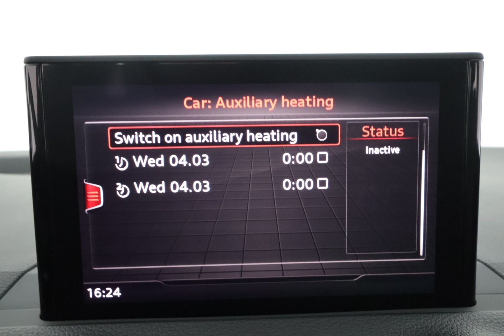 Audi Q2 2018 Business Sport 1,4 TFSI COD 110 kW S tronic * ACC / Webasto / LED / P.Tutka / Audi Smartphone / Keyless * - Kahdet renkaat aluvanteilla