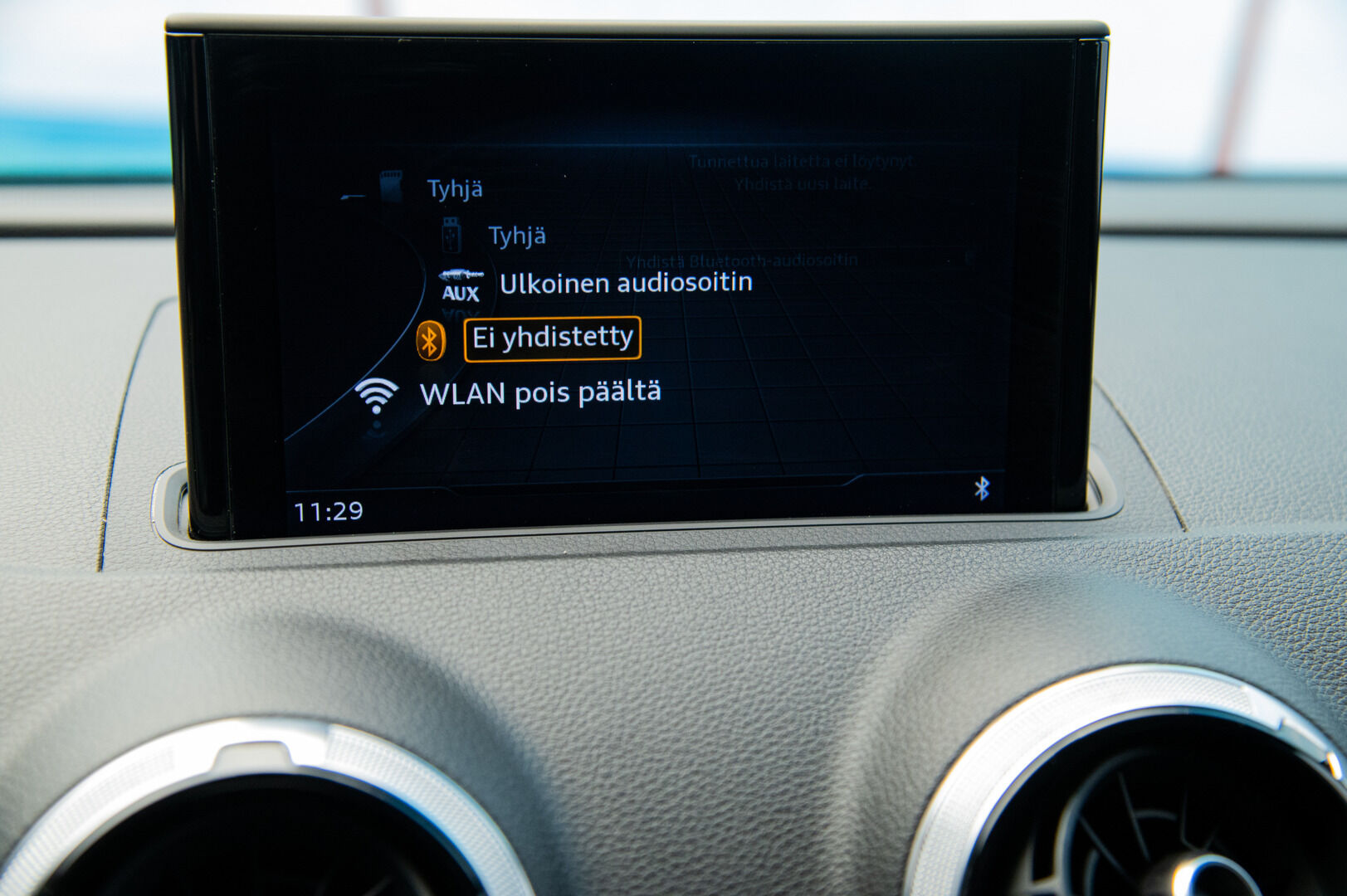 Audi A3 2018 Sportback Pro Business Sport Edition 2,0 TFSI 140 kW quattro S tronic / Adapt.vakkari / P-tutkat / Sport-penkit - 2 x renkaat / seuraava katsastus 01/27 / Hyvä huoltohistoria - HULLUT AVAJAISHULINAT KORKOTARJOUS 3,29 %