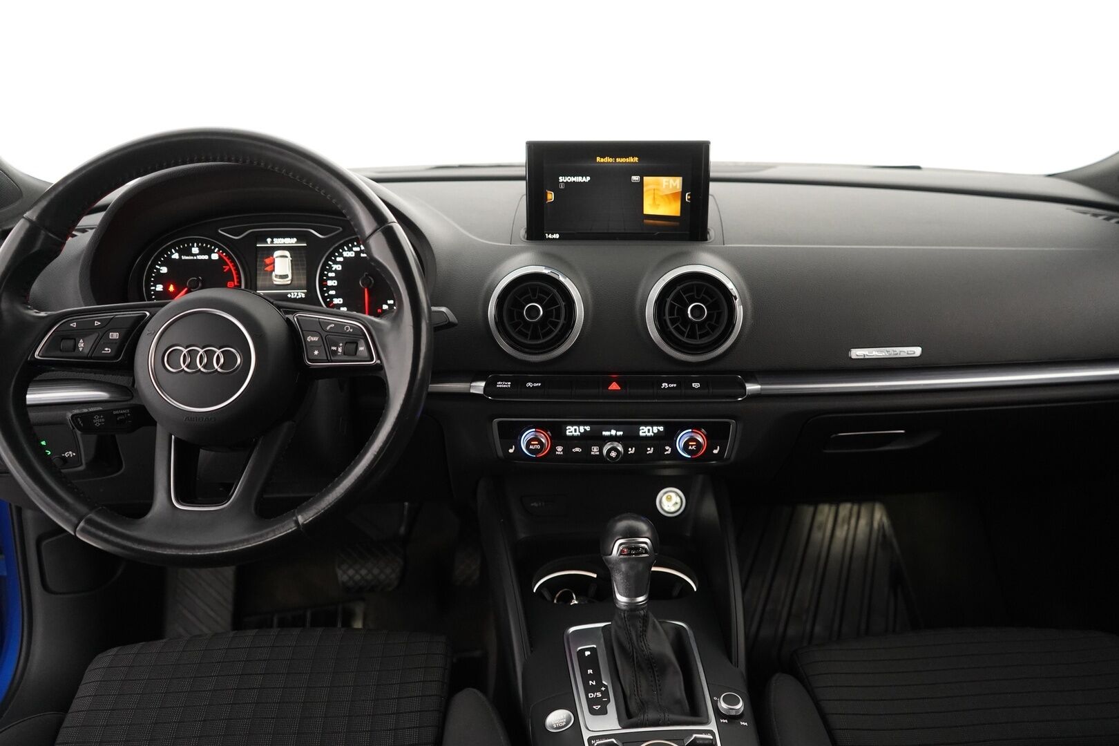 Audi A3 2018 Sportback Pro Business Sport Edition 2,0 TFSI 140 kW quattro S tronic / Adapt.vakkari / P-tutkat / Sport-penkit - 2 x renkaat / seuraava katsastus 01/27 / Hyvä huoltohistoria - HULLUT AVAJAISHULINAT KORKOTARJOUS 3,29 %