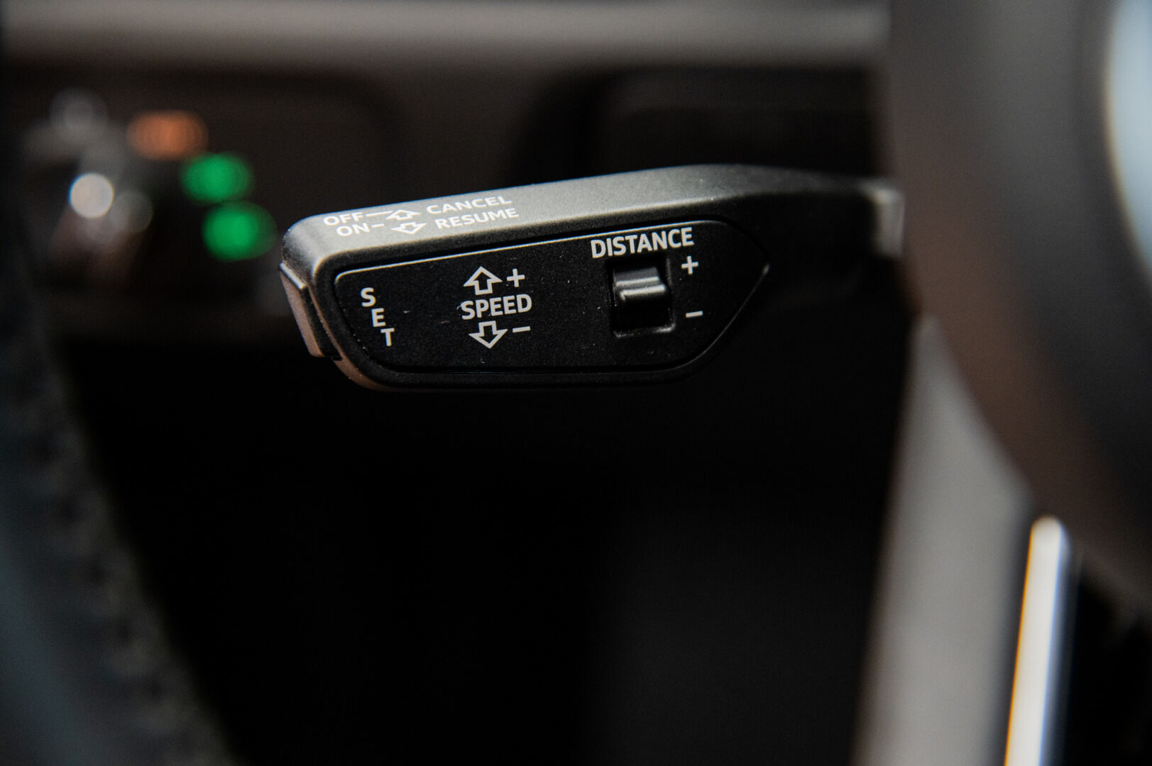 Audi A3 2018 Sportback Pro Business Sport Edition 2,0 TFSI 140 kW quattro S tronic / Adapt.vakkari / P-tutkat / Sport-penkit - 2 x renkaat / seuraava katsastus 01/27 / Hyvä huoltohistoria - HULLUT AVAJAISHULINAT KORKOTARJOUS 3,29 %