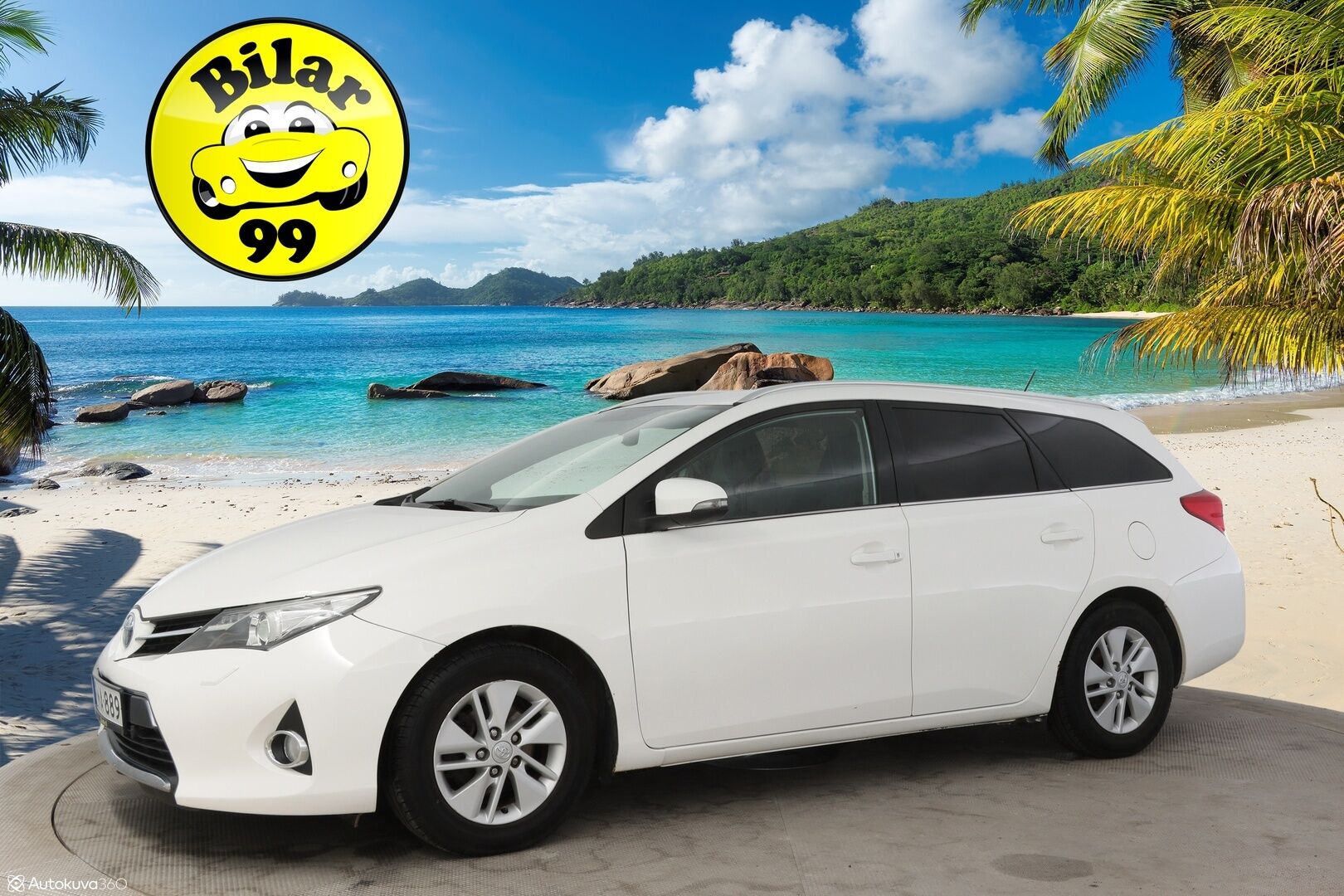 Toyota Auris 2015 TOYOTA AURIS *Peruutuskamera / Penkinlämmittimet / Vakionopeudensäädin / 2x Renkaat - Bluetooth / Monitoimiohjauspyörä / Tummennetut takaikkunat / Keskuslukitus kaukosäätöinen 