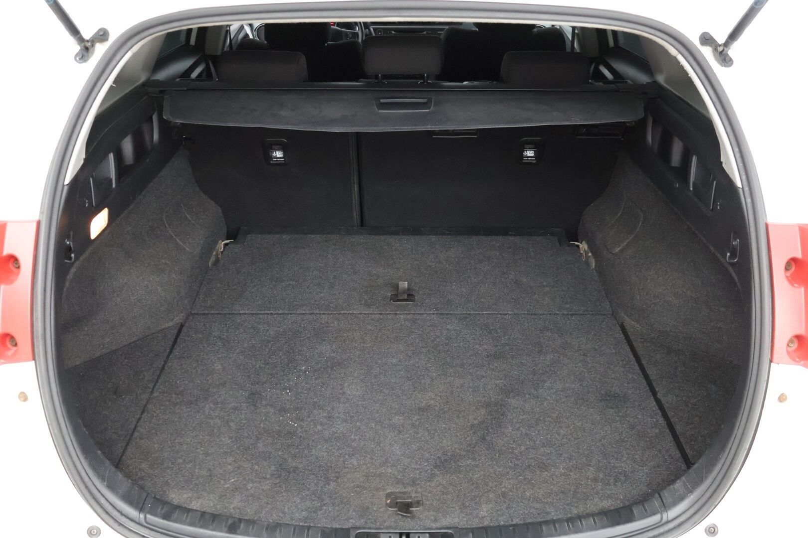 Toyota Auris 2015 TOYOTA AURIS *Peruutuskamera / Penkinlämmittimet / Vakionopeudensäädin / 2x Renkaat - Bluetooth / Monitoimiohjauspyörä / Tummennetut takaikkunat / Keskuslukitus kaukosäätöinen 
