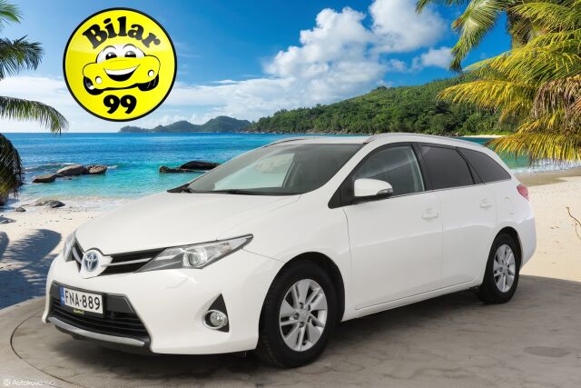 Toyota Auris 2015