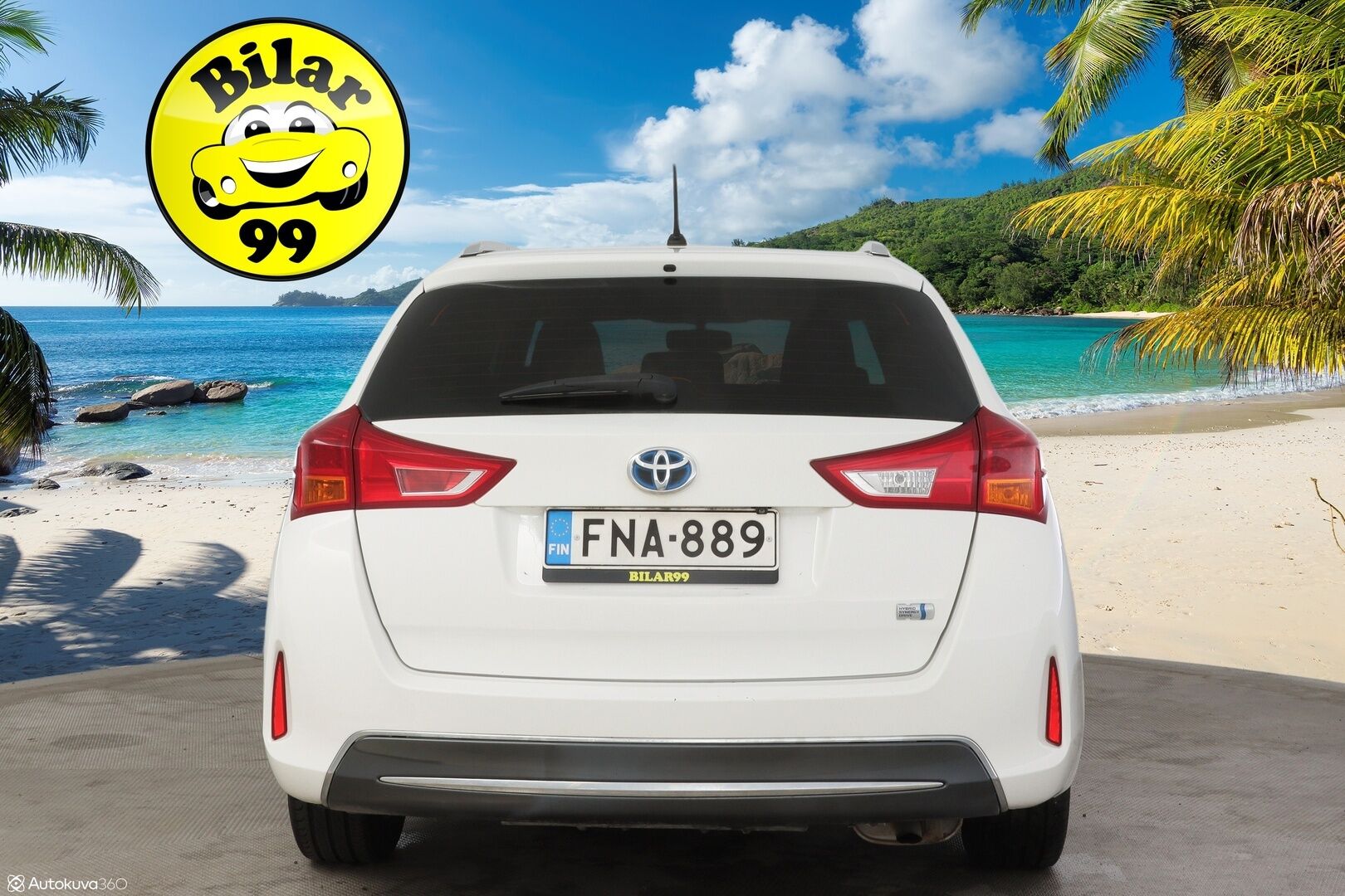 Toyota Auris 2015 TOYOTA AURIS *Peruutuskamera / Penkinlämmittimet / Vakionopeudensäädin / 2x Renkaat - Bluetooth / Monitoimiohjauspyörä / Tummennetut takaikkunat / Keskuslukitus kaukosäätöinen 