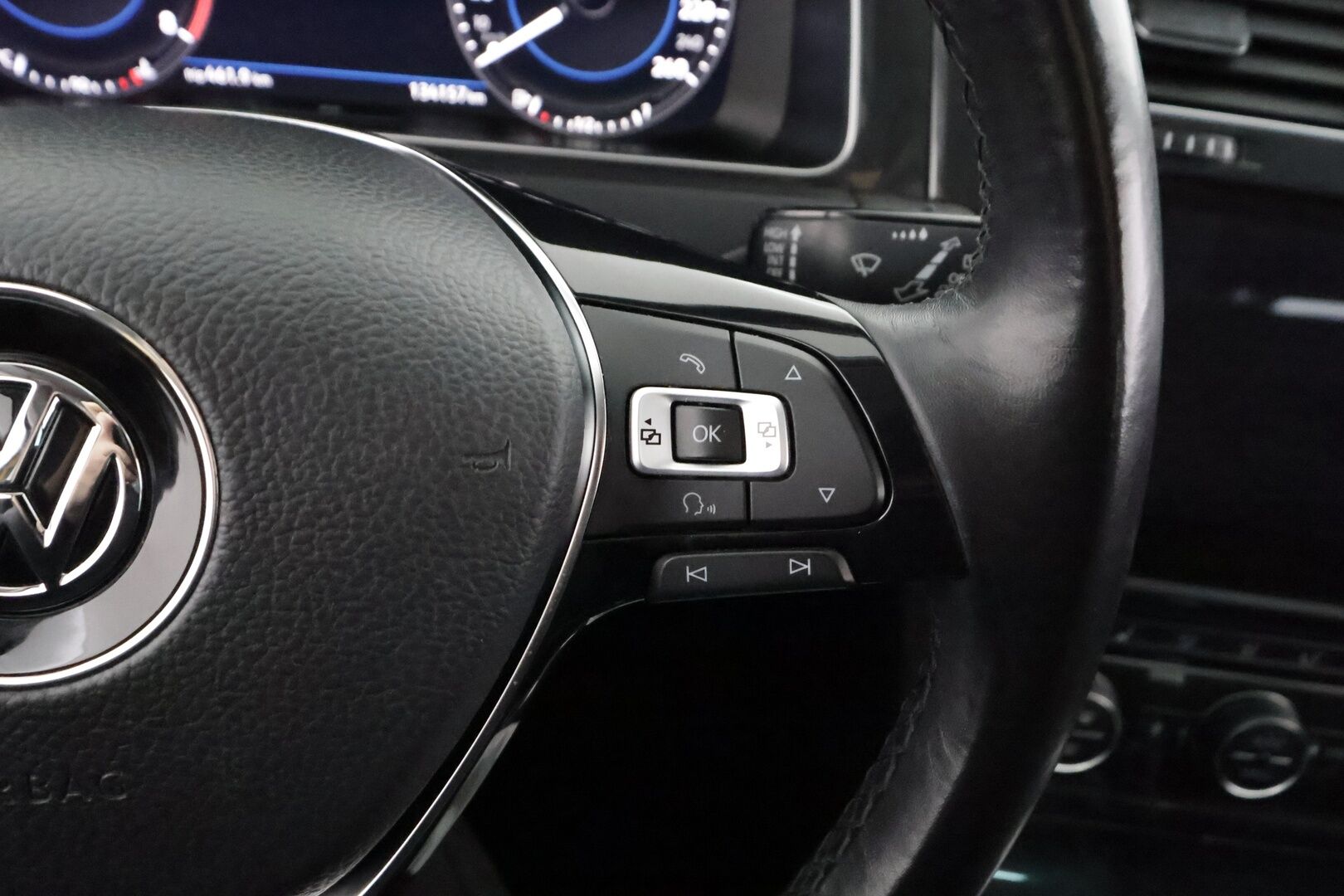 Volkswagen Golf 2018 Comfortline 1,5 TSI EVO 96 kW (130 hv) BLUEMOTION DSG-automaatti - | ACC | Webasto | LED | P.Kamera | Digimittaristo | Kahdet Renkaat |