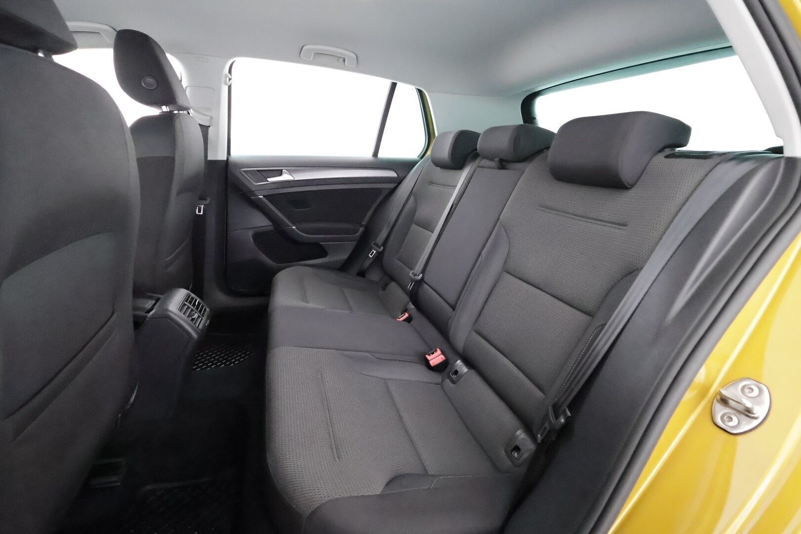 Volkswagen Golf 2018 Comfortline 1,5 TSI EVO 96 kW (130 hv) BLUEMOTION DSG-automaatti - | ACC | Webasto | LED | P.Kamera | Digimittaristo | Kahdet Renkaat |