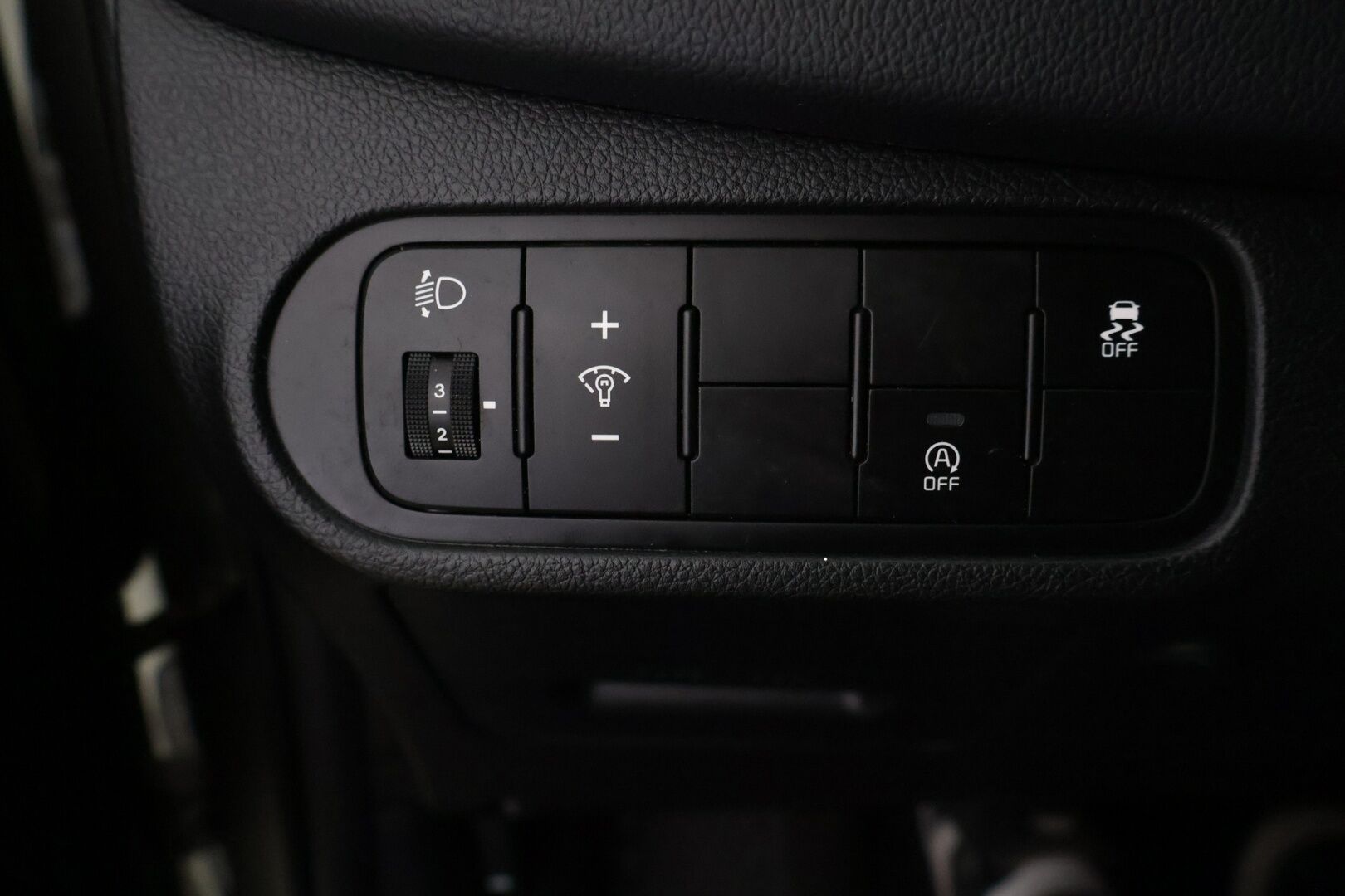 Kia Carens 2018 1,6 ISG LX EcoDynamics 7P - Vetokoukku | Vakkari | Tutka | Lohkolämmitin | Juuri huollettu | Kahdet renkaat | Loisto valinta 7-paikkaiselle - KORKO VAIN 3,99 %