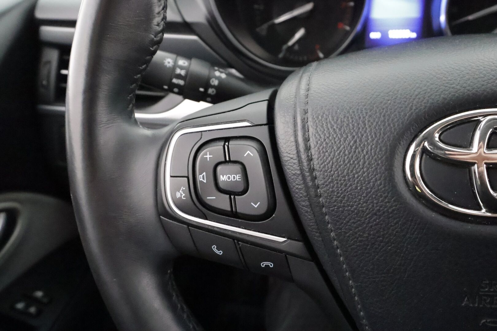 Toyota Avensis 2018 1,8 Valvematic Active Edition Touring Sports Multidrive S / Vakkari / Peruutuskamera / Lohkolämmitin / TULOSSA //