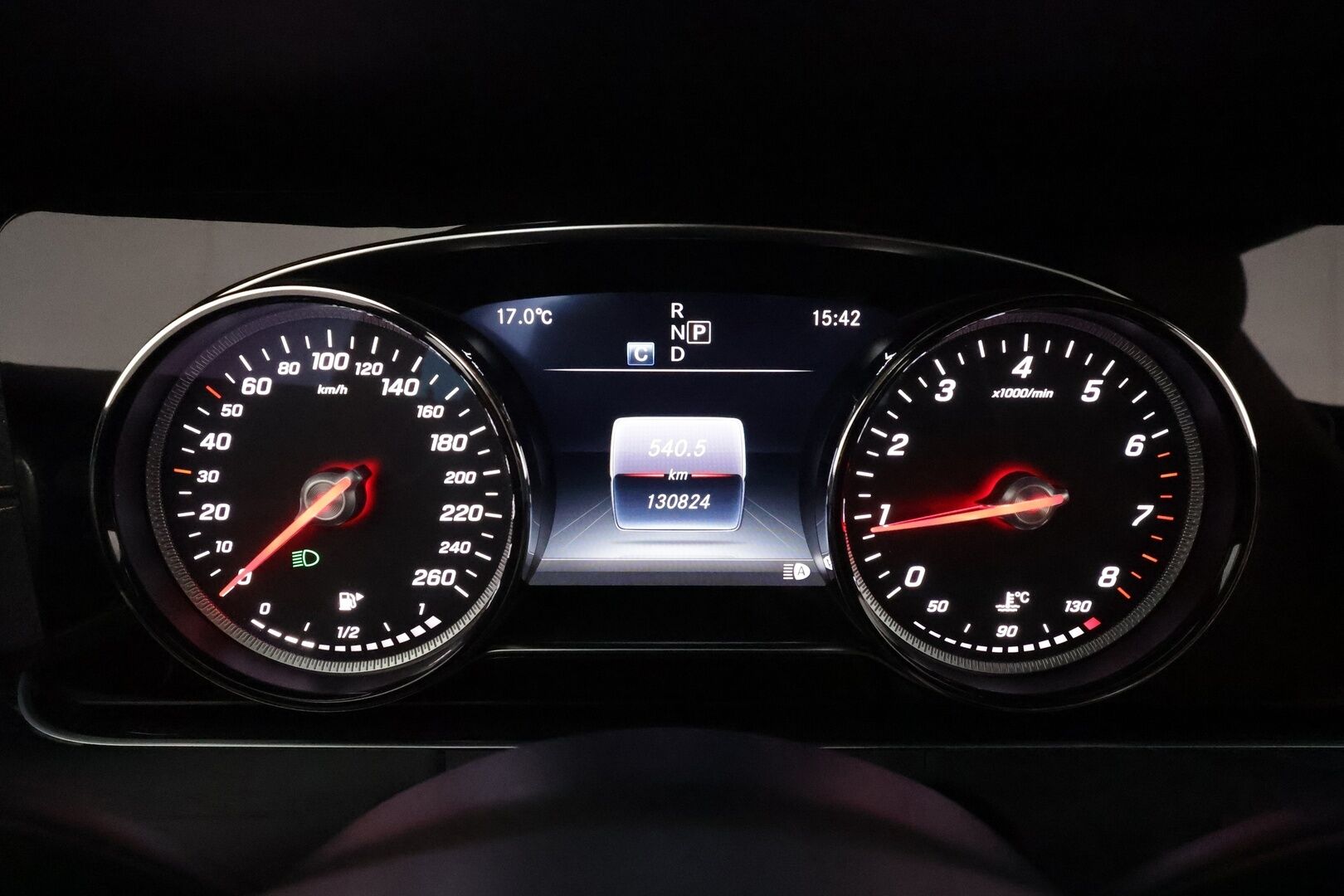 Mercedes-Benz E 2018 200 A Coupé Business AMG **Vakkari / ILS-LED / Burmester / P.kamera / Ruskeat nahat / KeylessGo** - 3,99 % KORKOTARJOUS TÄHÄN AUTOON 31.8. ASTI! - Suomi-auto / Kahdet renkaat aluvanteilla / Sähköluukku / Navi