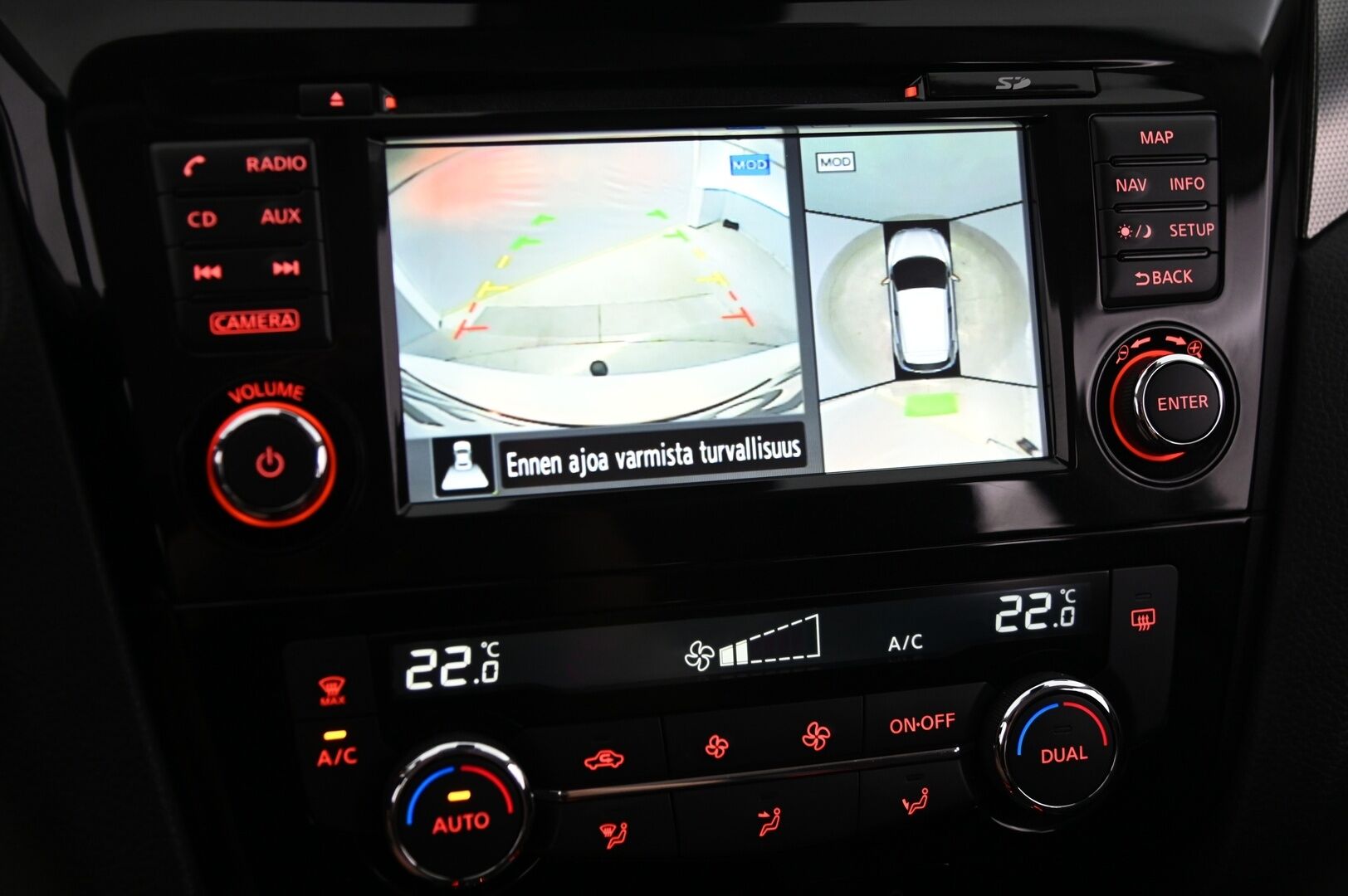 Nissan Qashqai 2018 DIG-T 115 N-Connecta 2WD Xtronic LED PFEB *Myydään Huutokaupat.com* - *Lohko / Navi / Keyless / Koukku / Autom. Ilmastointi / 2x Renkaat ja vanteet*