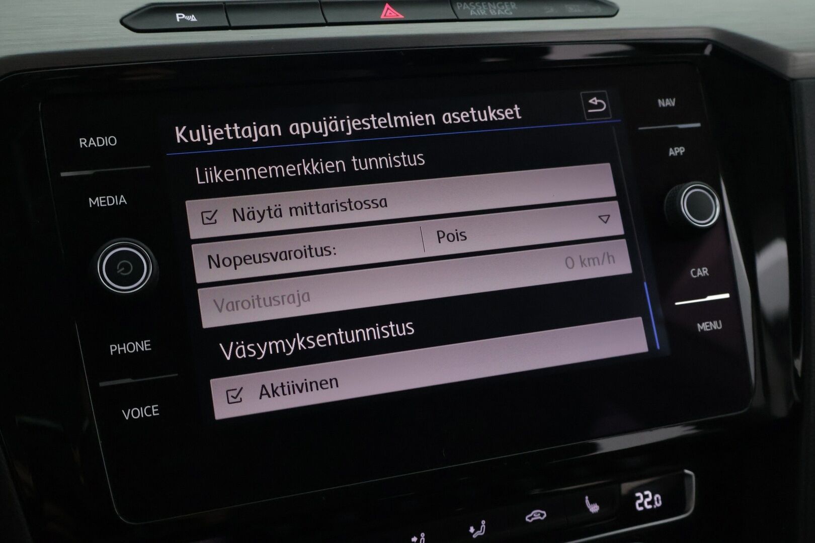 Volkswagen Arteon 2018 Arteon 1,5 TSI EVO 110 kW (150 hv) DSG-automaatti - ACC / Webasto / Keyless / Navi / ErgoComfort / CarPlay & Android Auto / Jakohihna 05/25