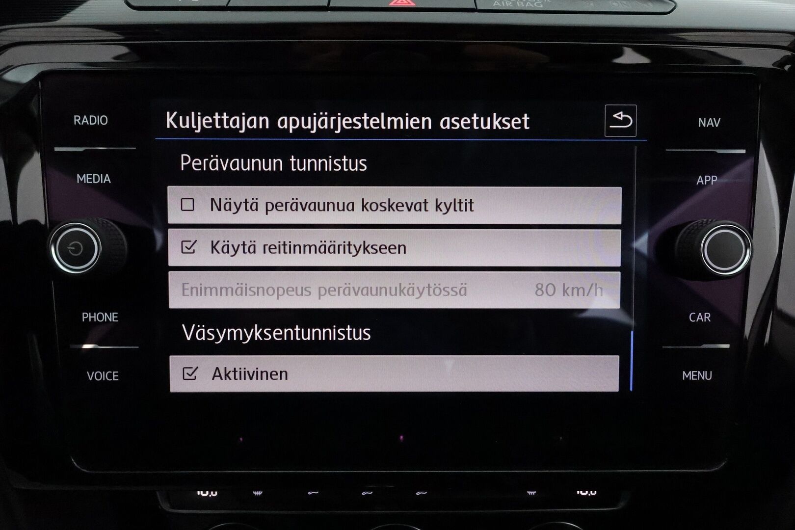 Volkswagen Arteon 2018 Elegance 1,5 TSI EVO 110 kW DSG **Webasto / Koukku / Adapt.Vakkari / Adapt.LED / P.Tutkat / Navi / Kaistavahti** - Suomi-auto / Kahdet Renkaat