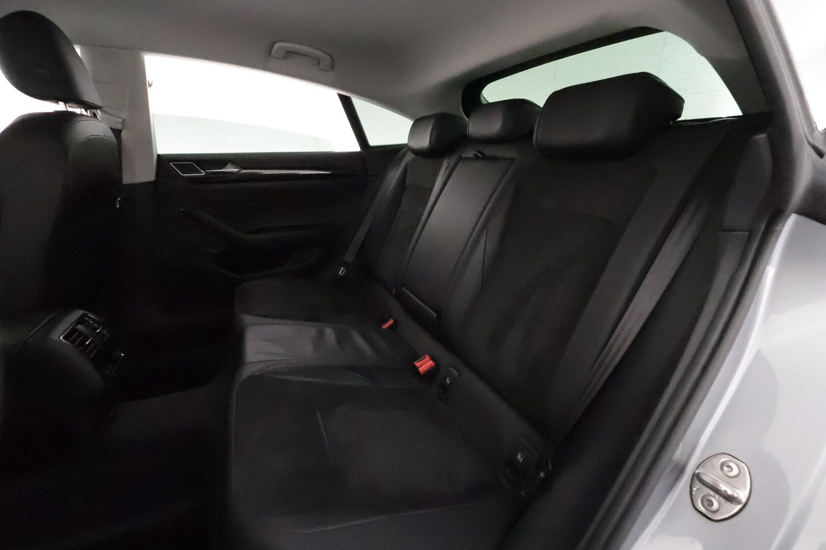 Volkswagen Arteon 2018 Elegance 1,5 TSI EVO 110 kW DSG **Webasto / Koukku / Adapt.Vakkari / Adapt.LED / P.Tutkat / Navi / Kaistavahti** - Suomi-auto / Kahdet Renkaat