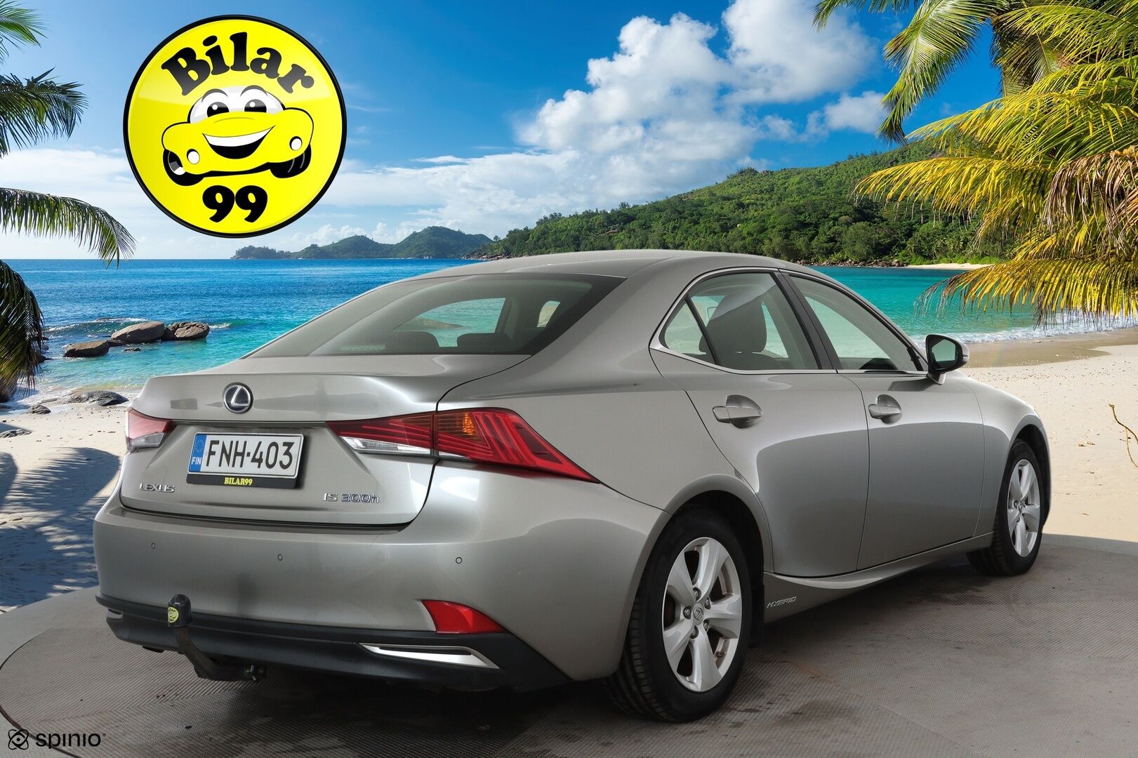 Lexus IS 2018 300h Hybrid A Comfort **Vakkari / Koukku / Puolinahat / Lohkolämmitin / KeylessGo / Bluetooth** - Suomi-auto / Merkkihuollettu / Kahdet renkaat aluvanteilla