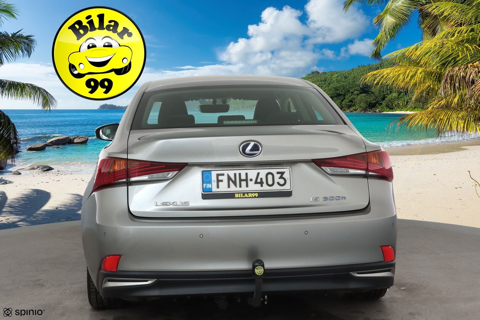 Lexus IS 2018 300h Hybrid A Comfort **Vakkari / Koukku / Puolinahat / Lohkolämmitin / KeylessGo / Bluetooth** - Suomi-auto / Merkkihuollettu / Kahdet renkaat aluvanteilla