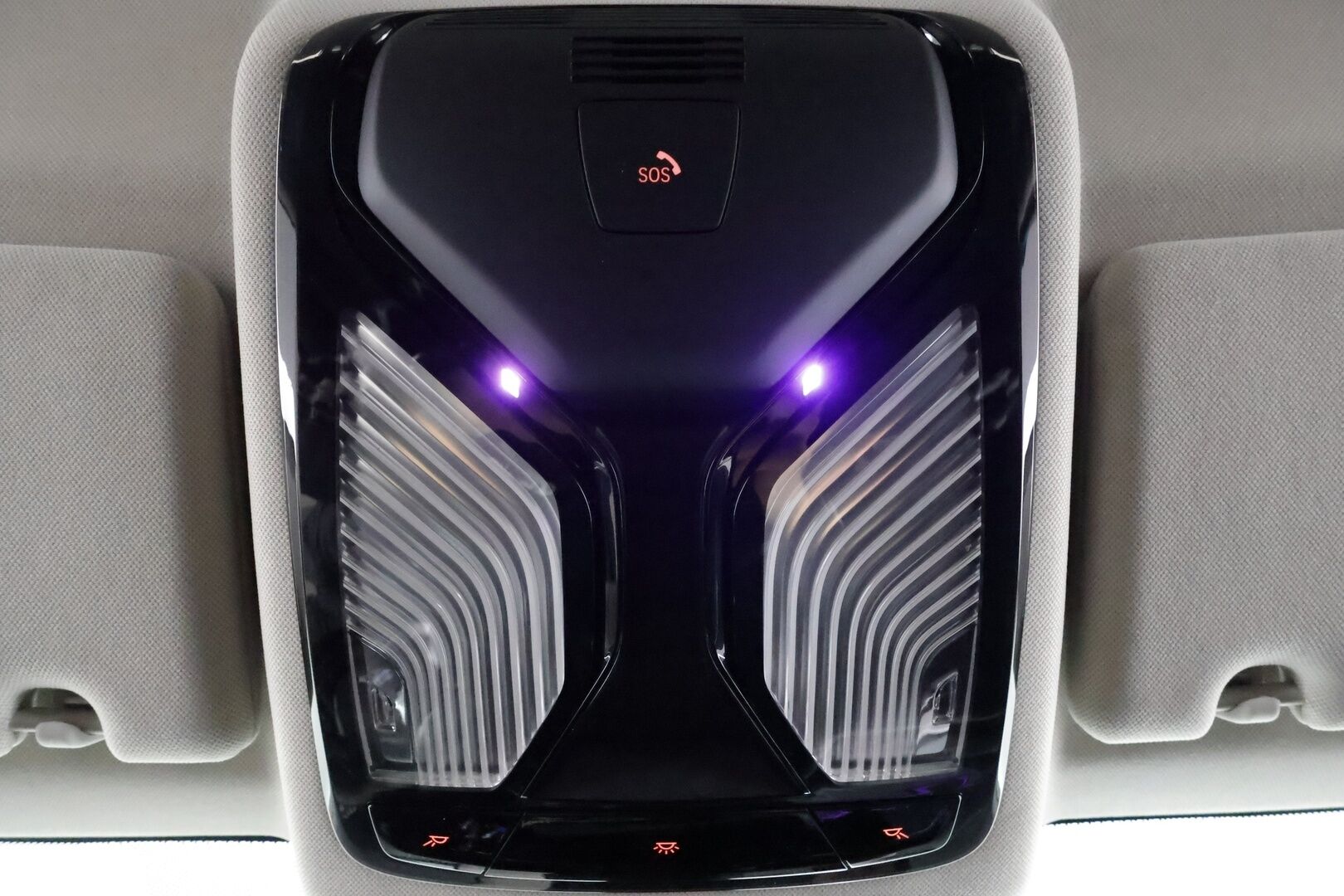 BMW 520 2018 G31 Touring 520d A Business Sport * ACC / P.kamera / Intelligent safety / Osasähköt / LED / Sporttipenkit * - Merkkihuollettu / Suomi-auto