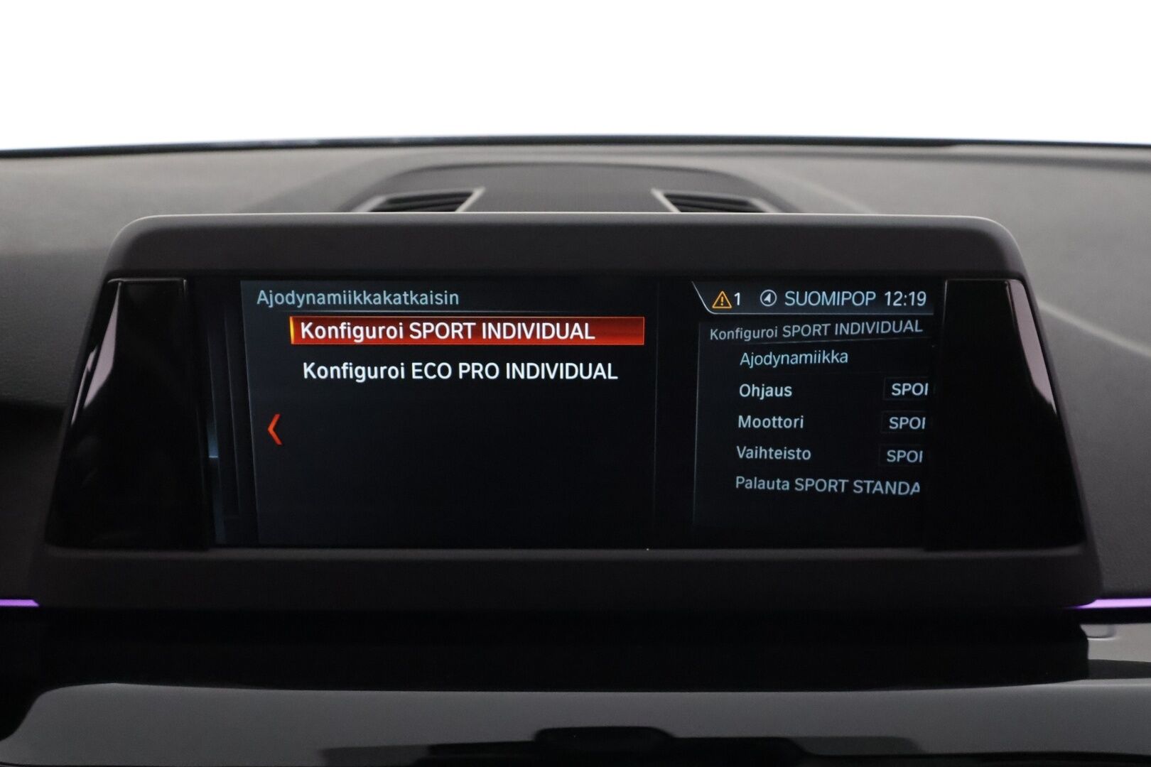 BMW 520 2018 G31 Touring 520d A Business Sport * ACC / P.kamera / Intelligent safety / Osasähköt / LED / Sporttipenkit * - Merkkihuollettu / Suomi-auto