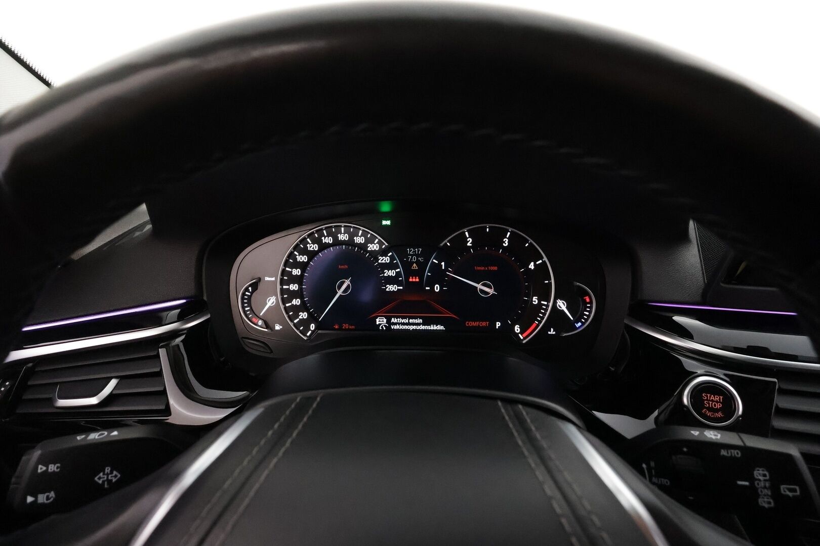 BMW 520 2018 G31 Touring 520d A Business Sport * ACC / P.kamera / Intelligent safety / Osasähköt / LED / Sporttipenkit * - Merkkihuollettu / Suomi-auto