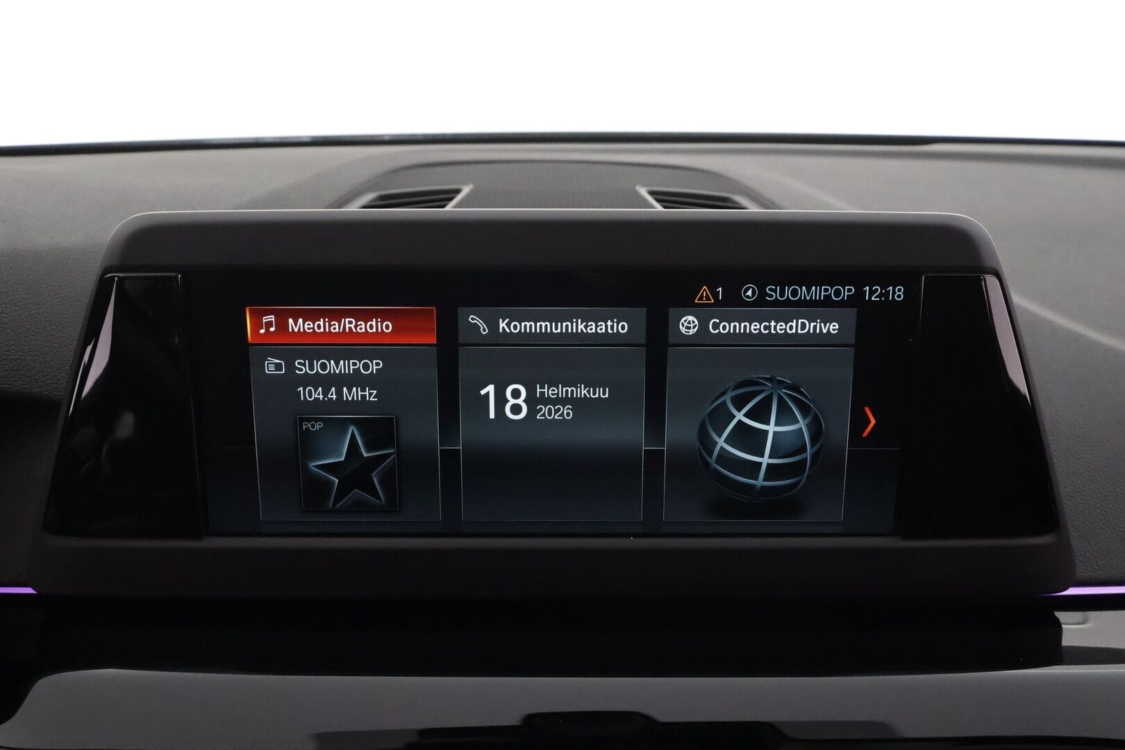 BMW 520 2018 G31 Touring 520d A Business Sport * ACC / P.kamera / Intelligent safety / Osasähköt / LED / Sporttipenkit * - Merkkihuollettu / Suomi-auto