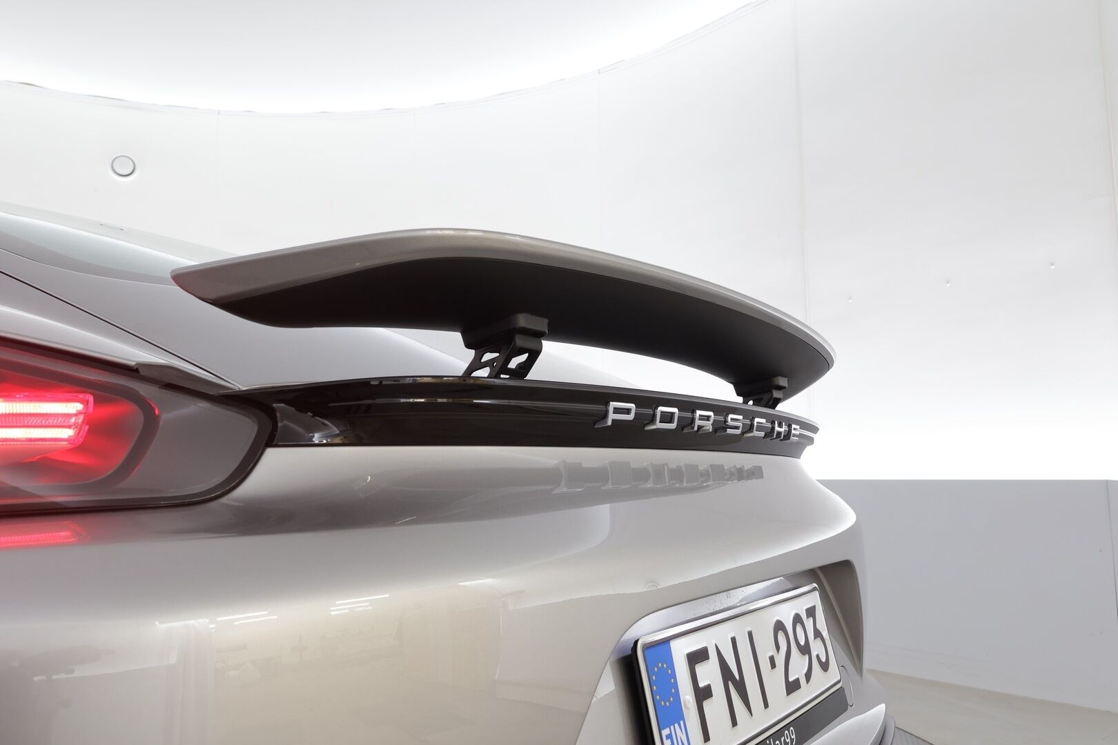 Porsche 718 2018 Cayman PDK - Suomi-auto | Sport Chrono | Sport putkisto | PASM | Bose | Bi-Xenon | Vakkari | Sporttinahat | P.Tutkat | Ratinlämmitin | Merkkihuollettu | Huippusiisti 