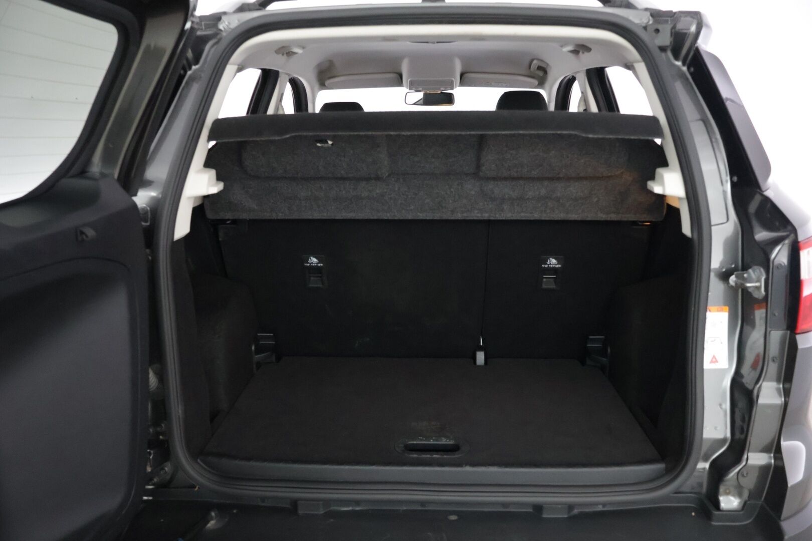 Ford Ecosport 2018 Ford Ecosport 1,0 EcoBoost 140hv M6 Titanium 5-ovinen / P-kamera / Apple&Android / Vakkari / Lohko / Puolinahat - Suomi-auto / 2x renkaat alumiinivanteilla / Edulliset käyttökustannukset