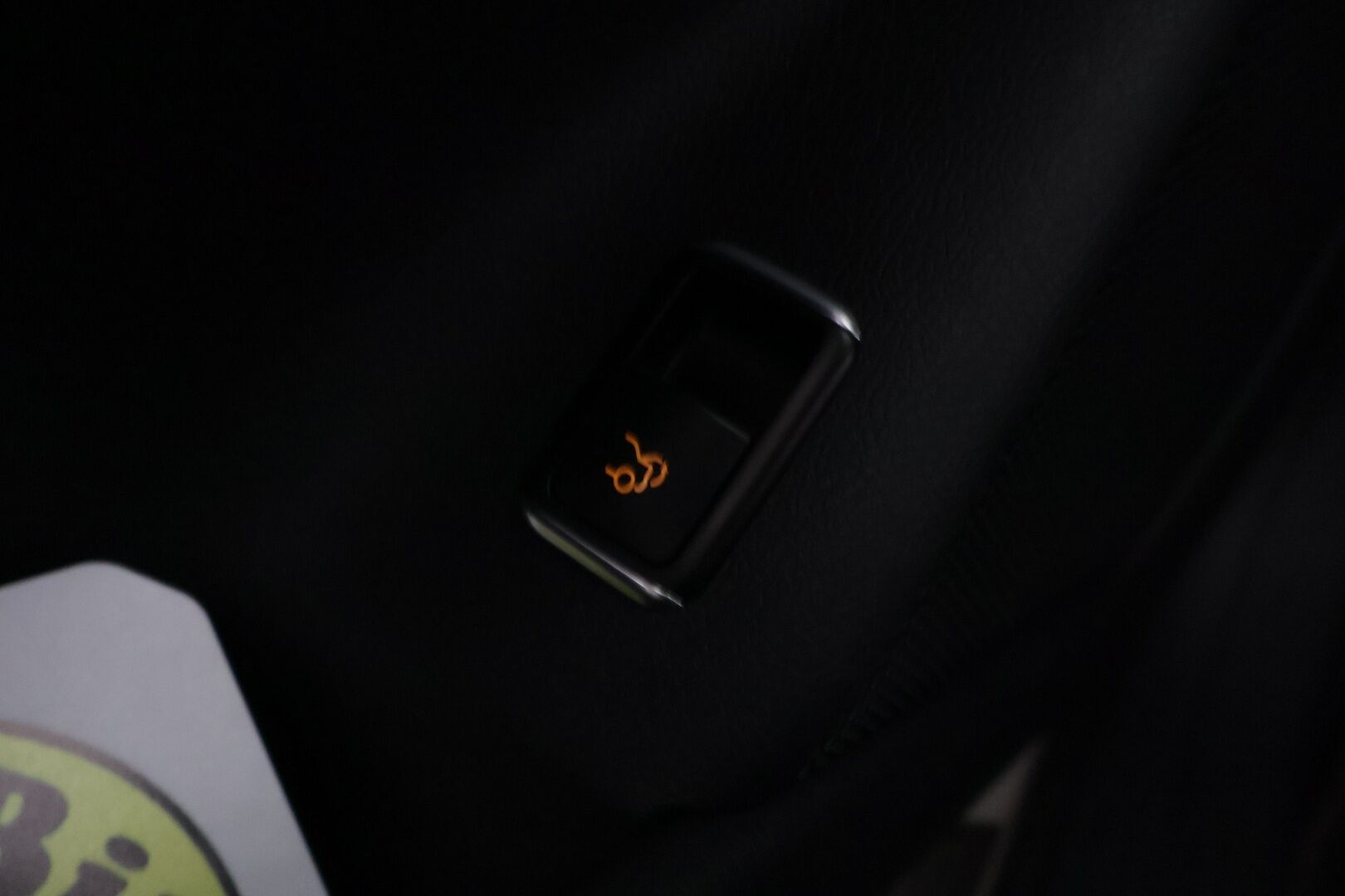 Mercedes-Benz CLA 2015 180 A Premium Business AMG - ** Vakkari / Nahka-alcantara / Navi / Kahdet renkaat **