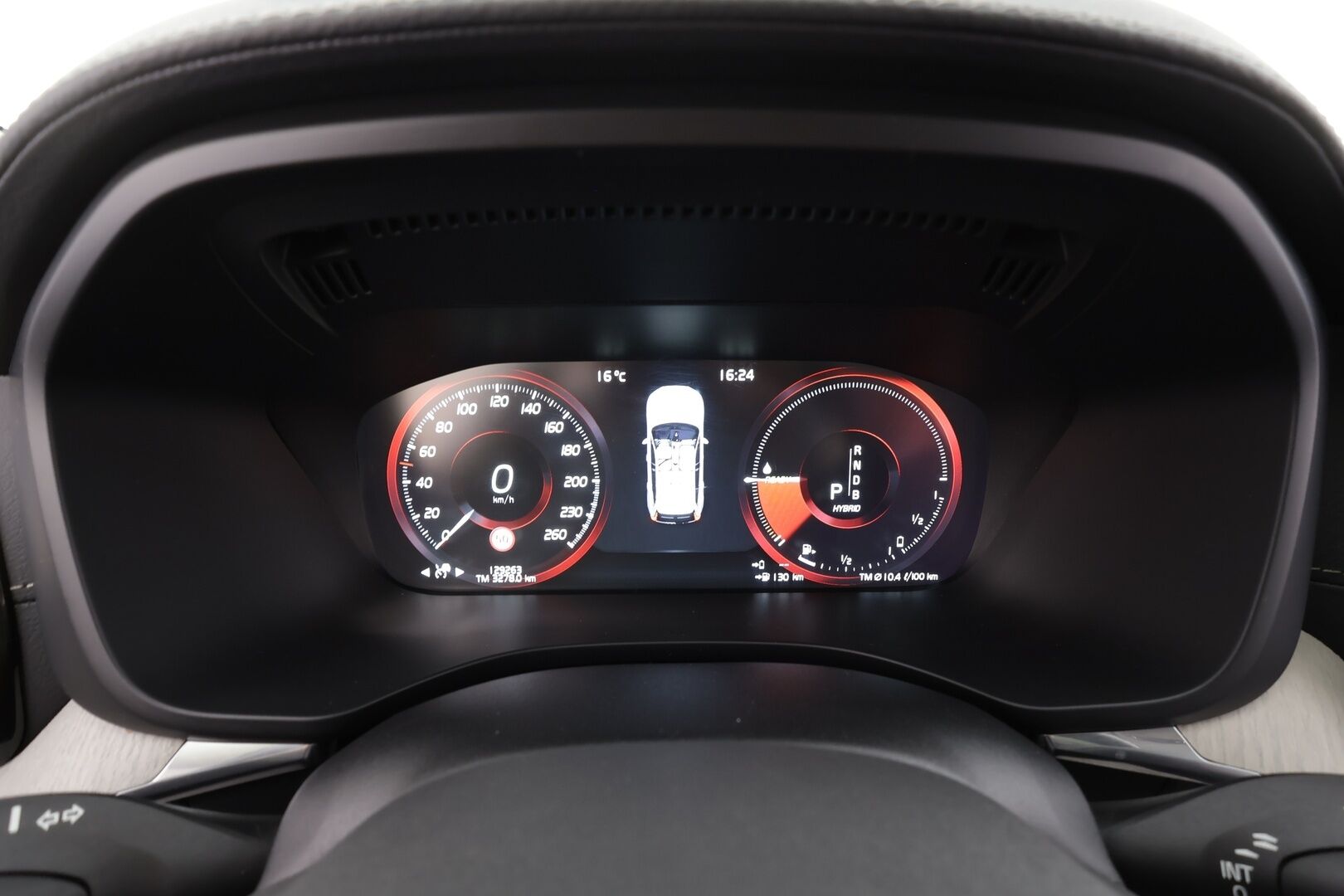 Volvo XC60 2018 T8 AWD Inscription aut - | Webasto | Ilma-alusta | Pilot assist | Panorama | P. Kamera | Vetokoukku | Sporttipenkki Muistilla | Full-LED |