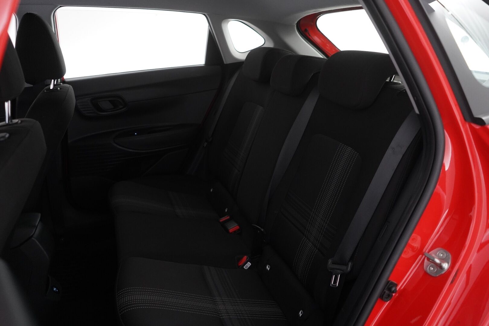 Hyundai i20 Hatchback 2021 1,0 T-GDI 100 hv 7-DCT Fresh *Kaistavahti / Vakkari / Tutka / Ratinlämmitin* - 1-om. Suomi-auto / Juuri huollettu 