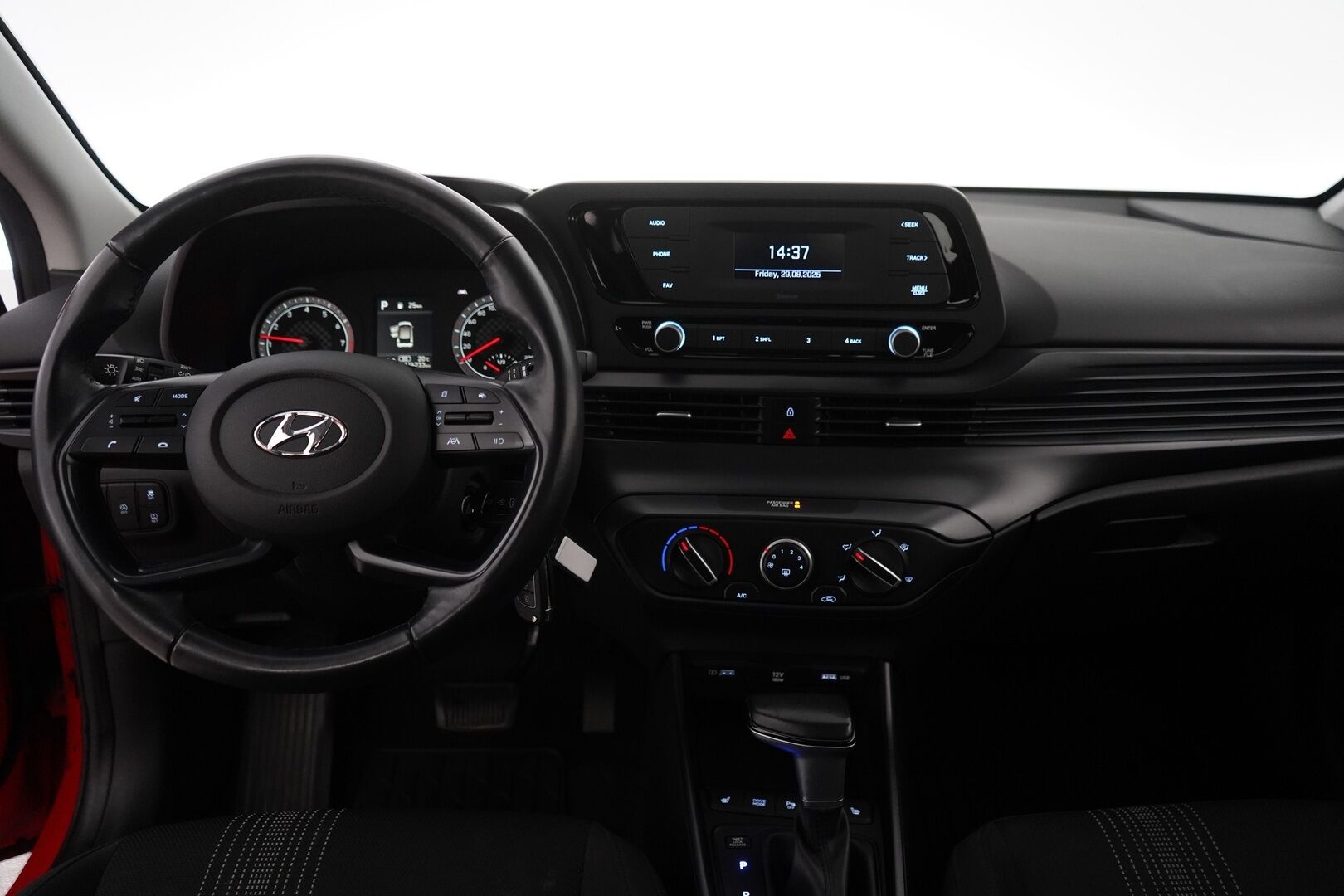 Hyundai i20 Hatchback 2021 1,0 T-GDI 100 hv 7-DCT Fresh *Kaistavahti / Vakkari / Tutka / Ratinlämmitin* - 1-om. Suomi-auto / Juuri huollettu 