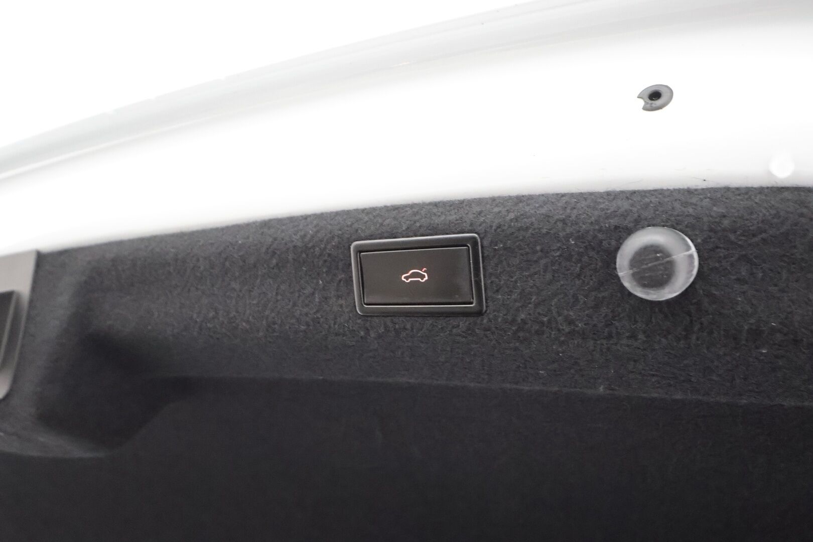 Skoda Superb 2019 2,0 TDI 190 4x4 SportLine DSG * Webasto / ACC / Xenon / P.Kamera / Muistipenkki / Canton / Lasikattoluukku / Keyless * - Suomi-auto / Kahdet renkaat aluvanteilla