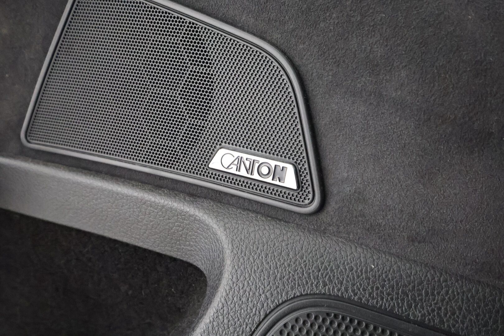 Skoda Superb 2019 2,0 TDI 190 4x4 SportLine DSG * Webasto / ACC / Xenon / P.Kamera / Muistipenkki / Canton / Lasikattoluukku / Keyless * - Suomi-auto / Kahdet renkaat aluvanteilla