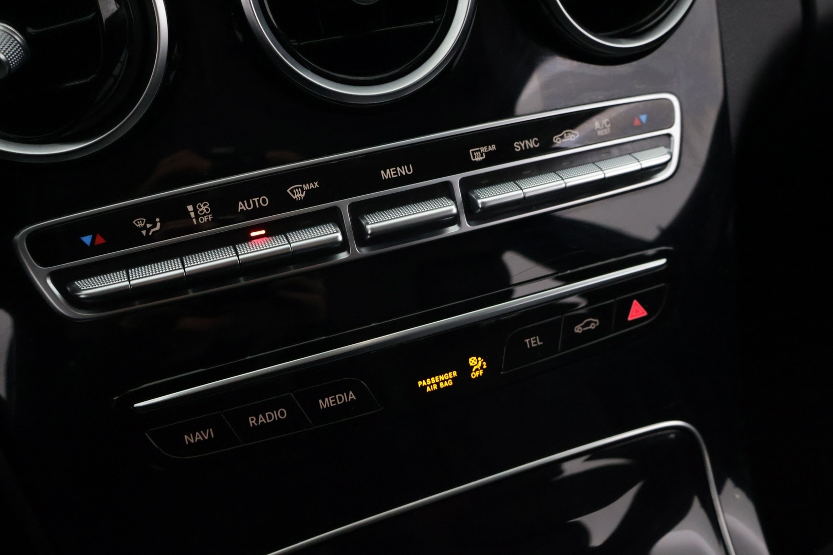 Mercedes-Benz C 2019 200 d A Business Avantgarde - Suomi-auto | Navi | Vakkari | P-kamera | LED - KORKO VAIN 3,99 %
