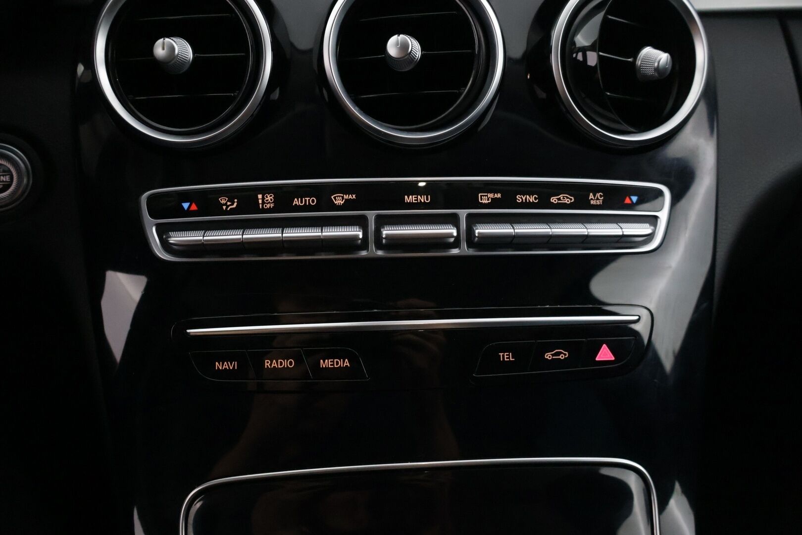 Mercedes-Benz C 2019 200 d A Business Avantgarde - Siisti C-sarjalainen / Tulossa myyntiin! 