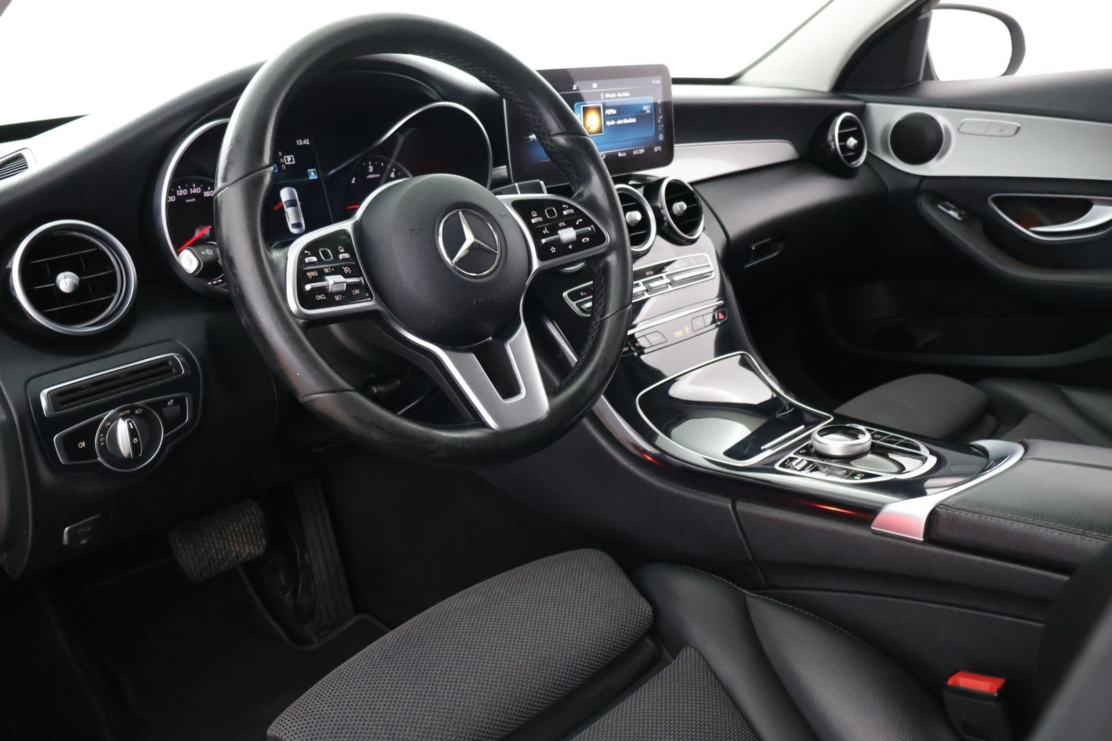 Mercedes-Benz C 2019 200 d A Business Avantgarde - Suomi-auto | Navi | Vakkari | P-kamera | LED - KORKO VAIN 3,99 %