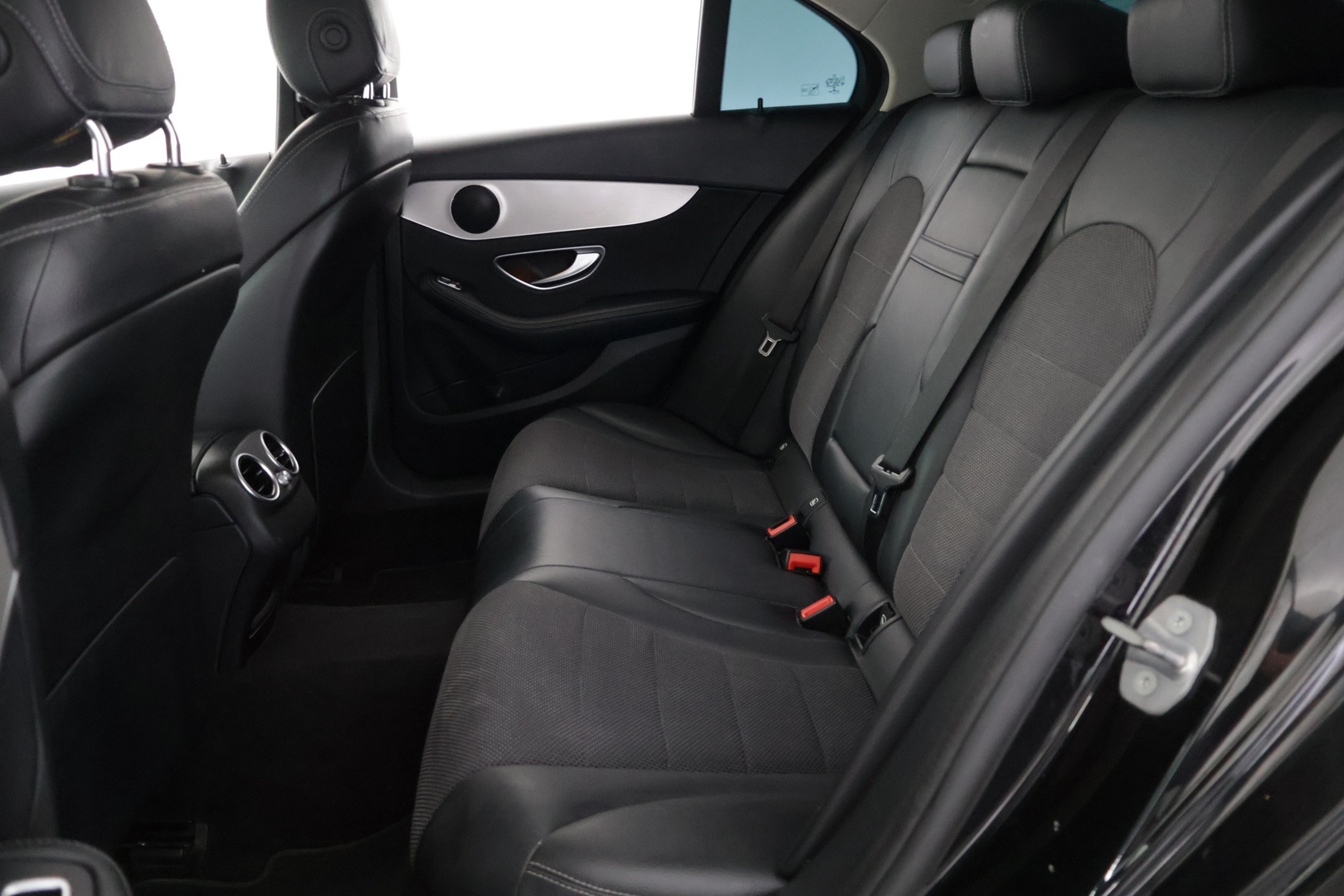 Mercedes-Benz C 2019 200 d A Business Avantgarde - Suomi-auto | Navi | Vakkari | P-kamera | LED - KORKO VAIN 3,99 %