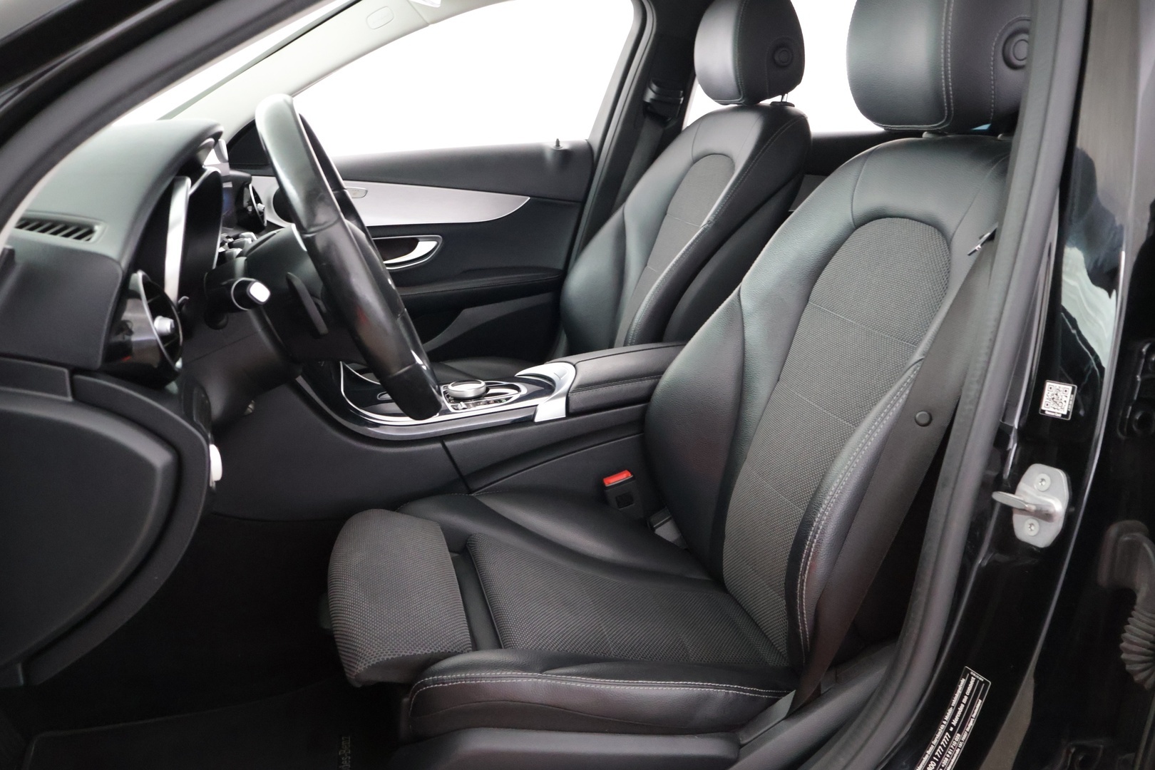 Mercedes-Benz C 2019 200 d A Business Avantgarde - Suomi-auto | Navi | Vakkari | P-kamera | LED - KORKO VAIN 3,99 %