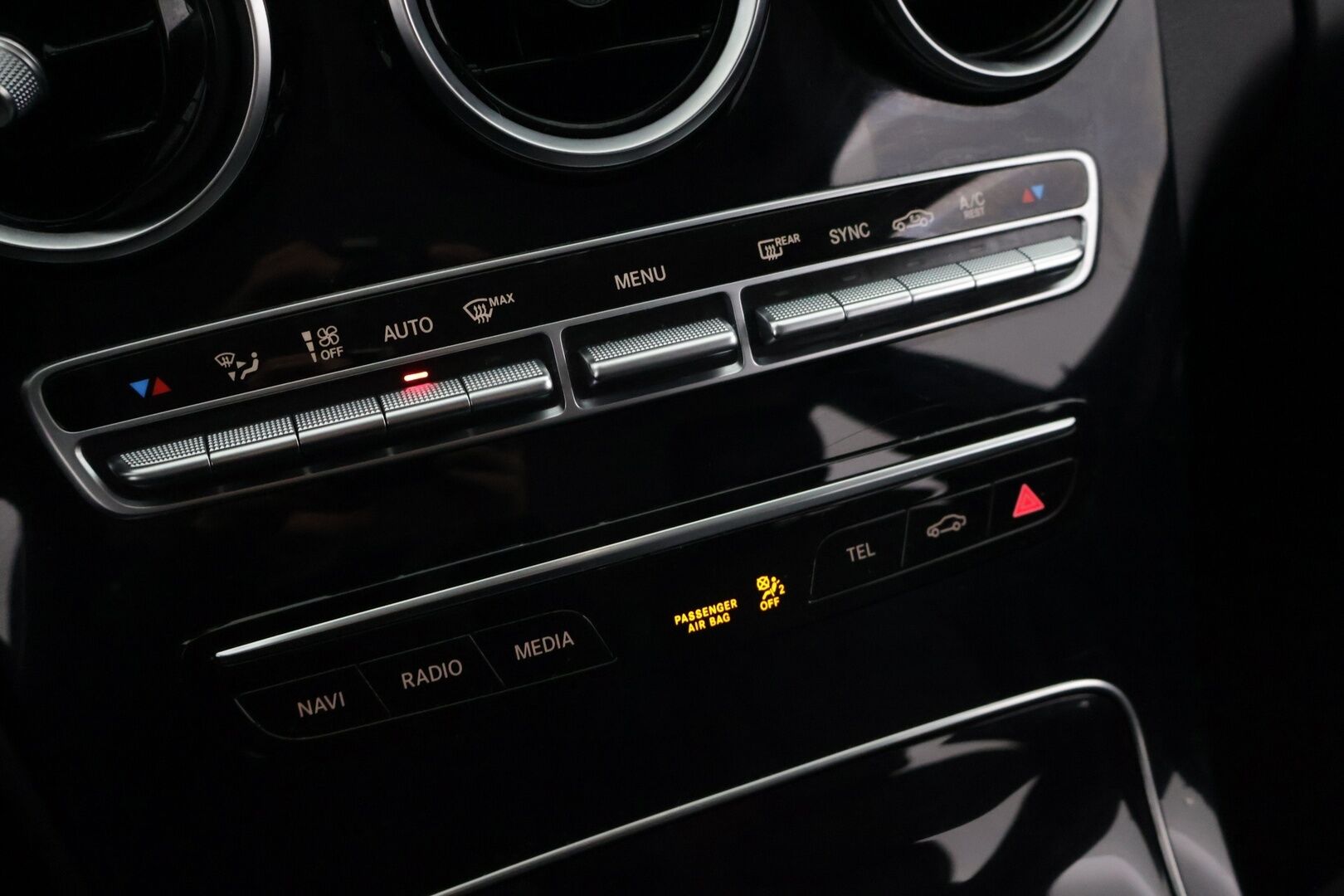 Mercedes-Benz C 2019 200 d A Business Avantgarde * Facelift / Vakkari / Navi / P-kamera / Suomi-Auto * - * Tyylikäs C-sarjan Mersu hyvillä varusteilla! *