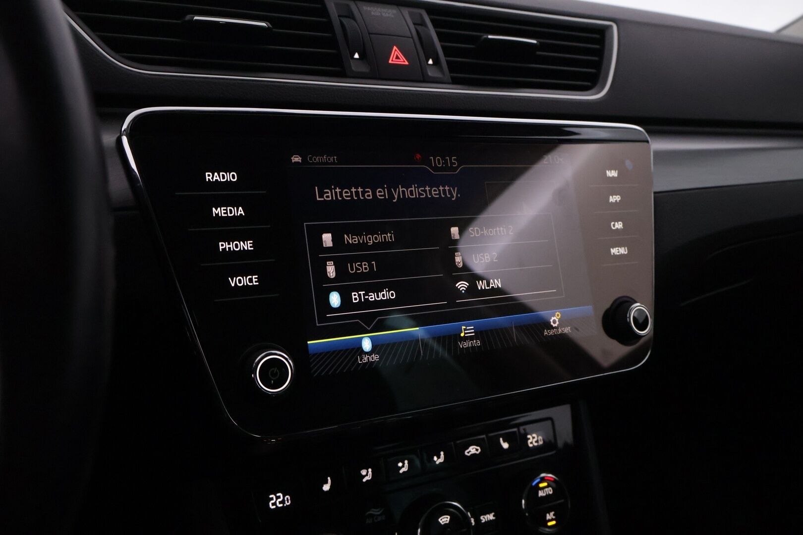 Skoda Superb 2019 2,0 TDI 150 Style BusinessLine DSG Autom. - ACC | Canton | Webasto | Muistipenkki | P.Kamera | Tutkat | KeyLessGo