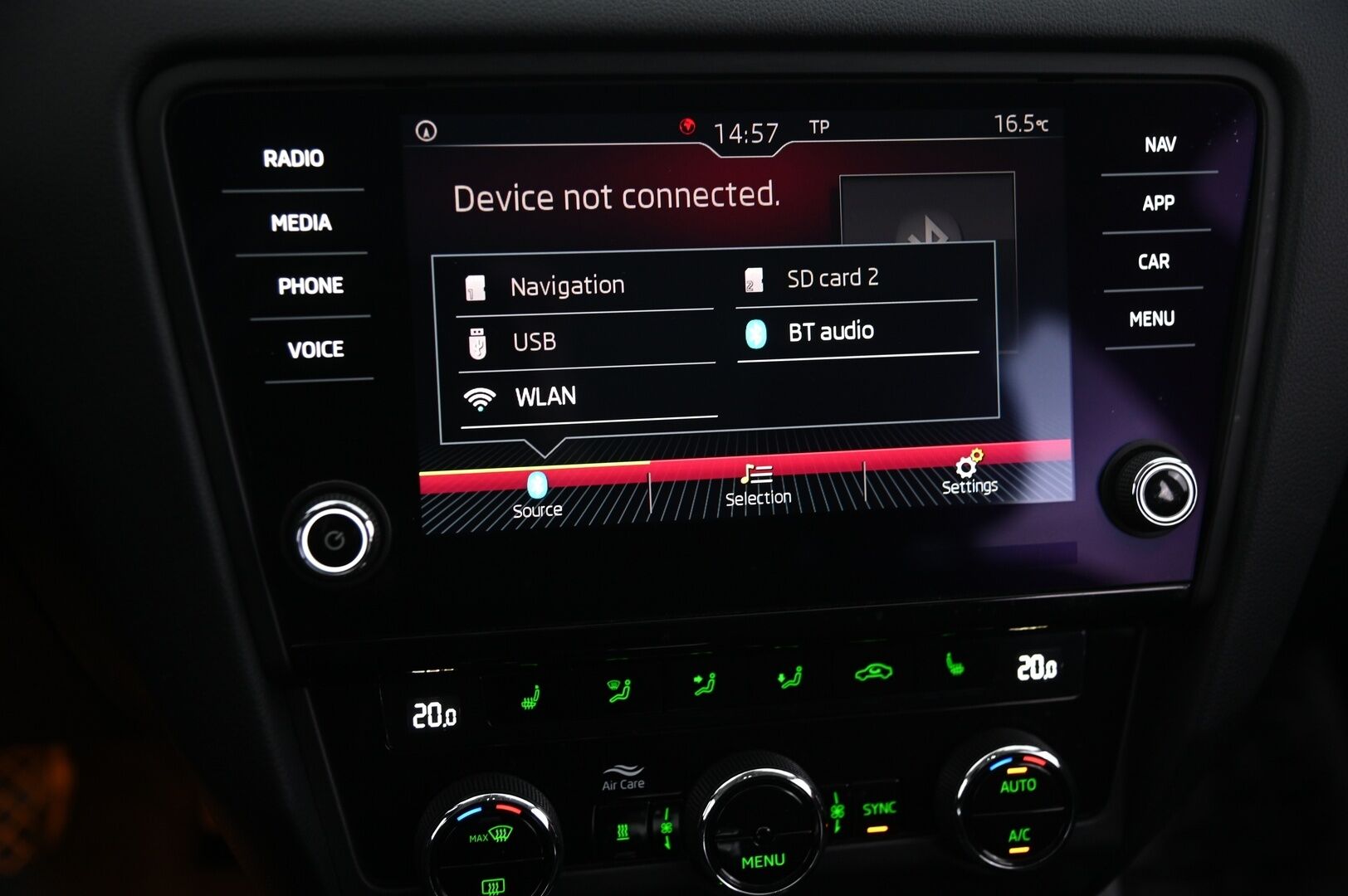 Skoda Octavia 2019 Combi 1,0 TSI Style DSG Autom. - ACC | Webasto | Koukku | Kamera | Kessy | Suomiauto | Blis | LED | Lämpöratti | Penkinlämmitys edessä&takana