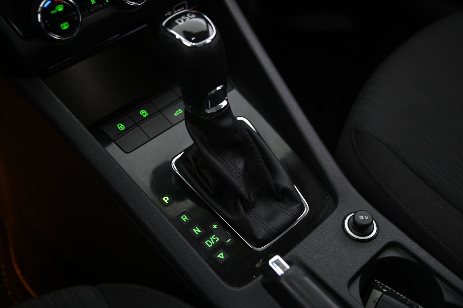 Skoda Octavia 2019 Combi 1,0 TSI Style DSG Autom. - ACC | Webasto | Koukku | Kamera | Kessy | Suomiauto | Blis | LED | Lämpöratti | Penkinlämmitys edessä&takana