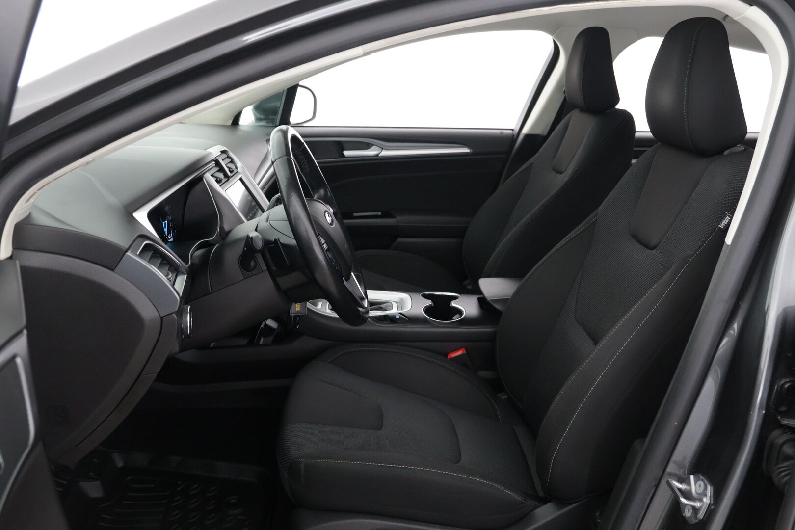 Ford Mondeo 2019 1,5 EcoBoost 165hv A6 Trend *Suomi-auto / 1-Omist / Vetokoukku*