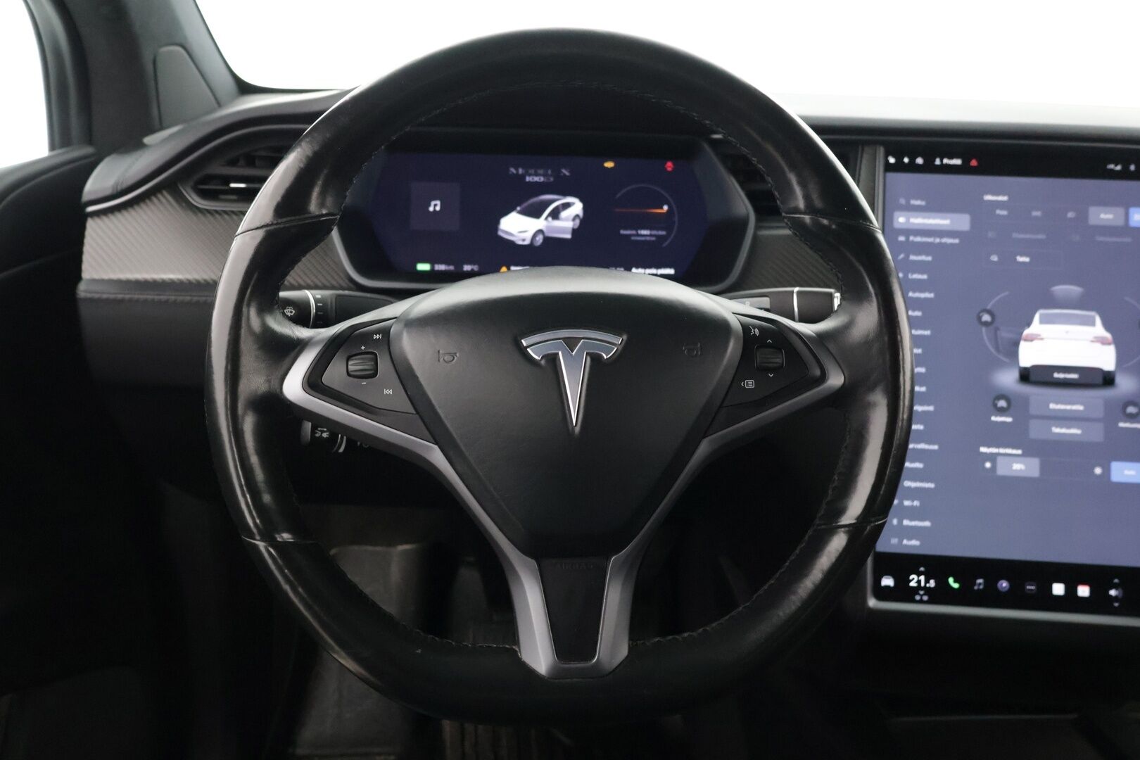 Tesla Model X 2018 100 D 6-Paik * LED / Adapt. Vak / Ilma-alusta / P-Kamera / Kaistavahti / Navi * - 3,99 % KORKOTARJOUS TÄHÄN AUTOON 7.9. ASTI! - Kummatkin renkaat kunnossa / Katsastus 9/26 / Siisti yksilö! *