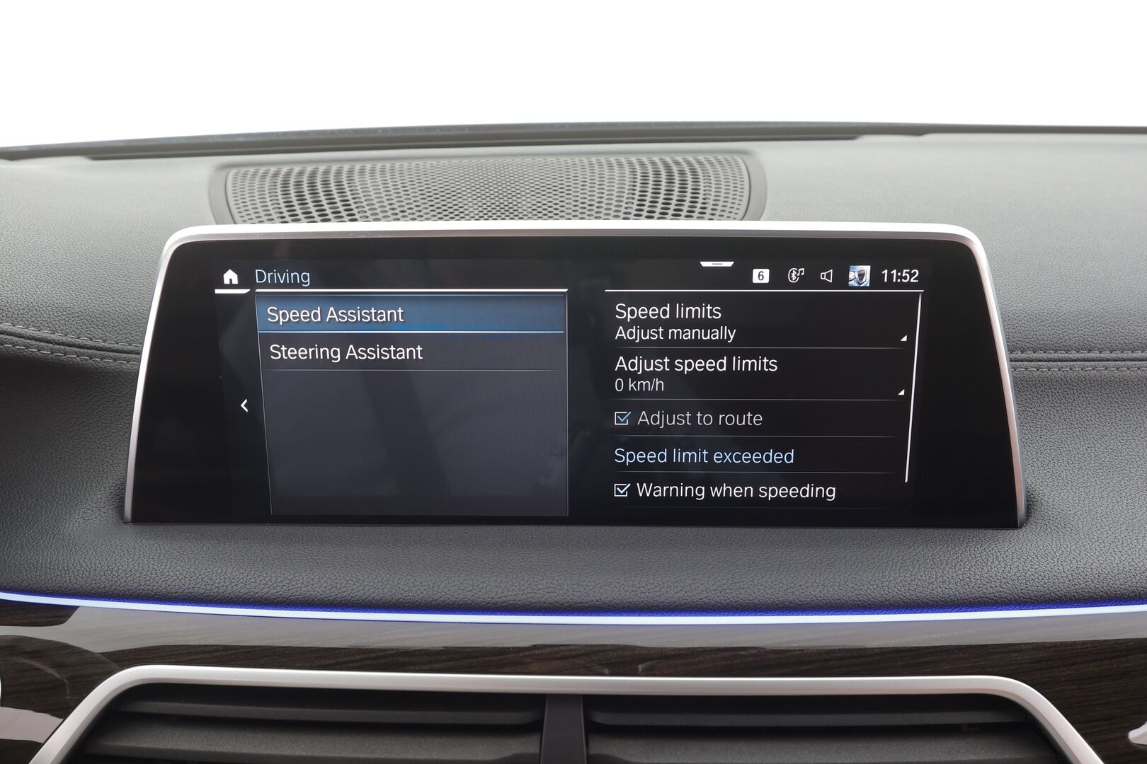 BMW 745 2020 G12 Sedan 745Le A xDrive - | ACC | HUD | Kattoluukku | Adaptiiviset LED | Comfort access | Muistipenkit | P.Kamera | Hifit | Apple&Android | Suomi-auto |                    Kahdet Renkaat | Merkkihuollettu |