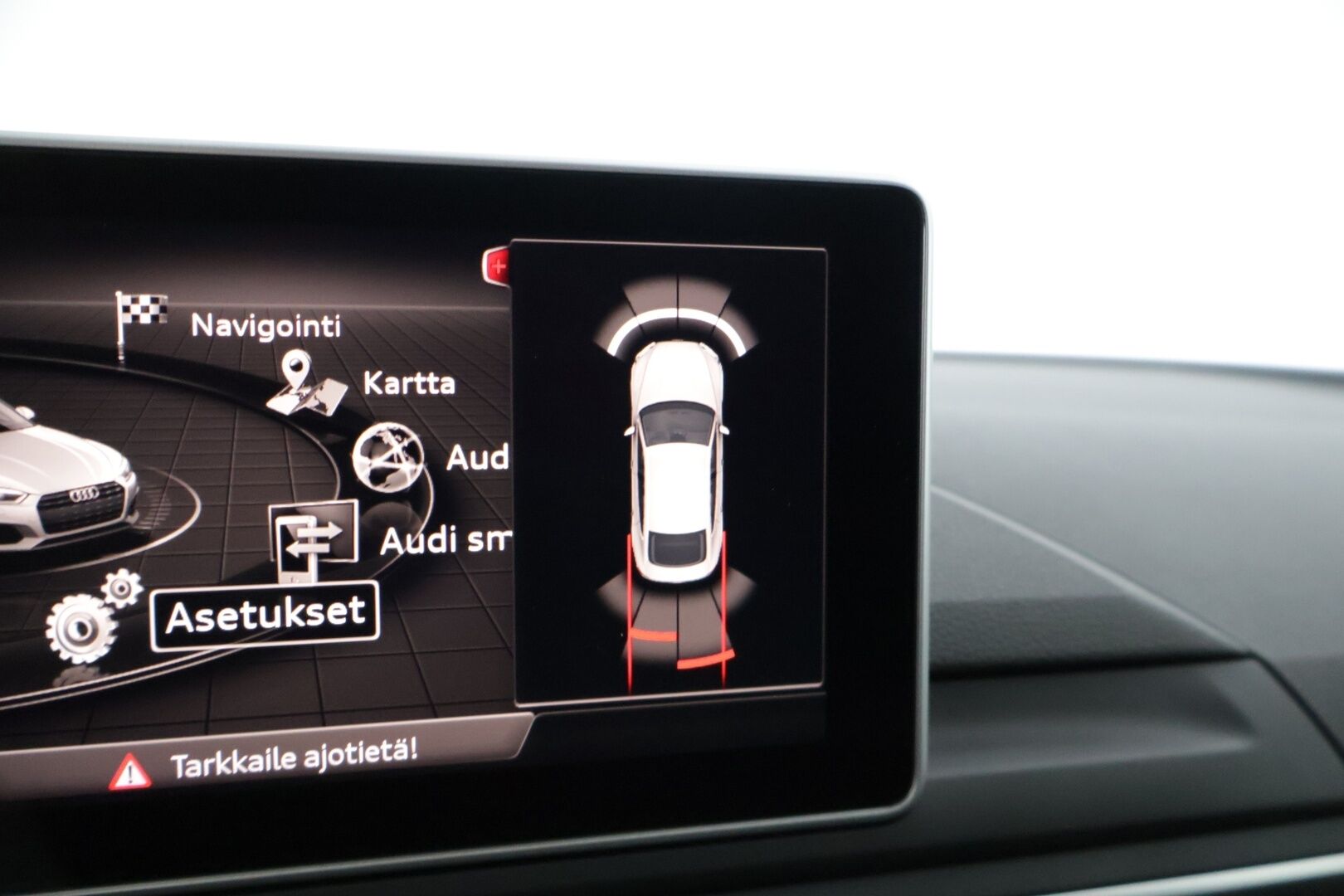 Audi A5 2019 Sportback Business Sport Comfort Edition 45 TFSI 180 kW MHEV quattro S tronic ** Webasto / Digimittaristo / Koukku ** - ** Suomi-auto / Sporttipenkit / Navi / 2x renkaat ja vanteet **