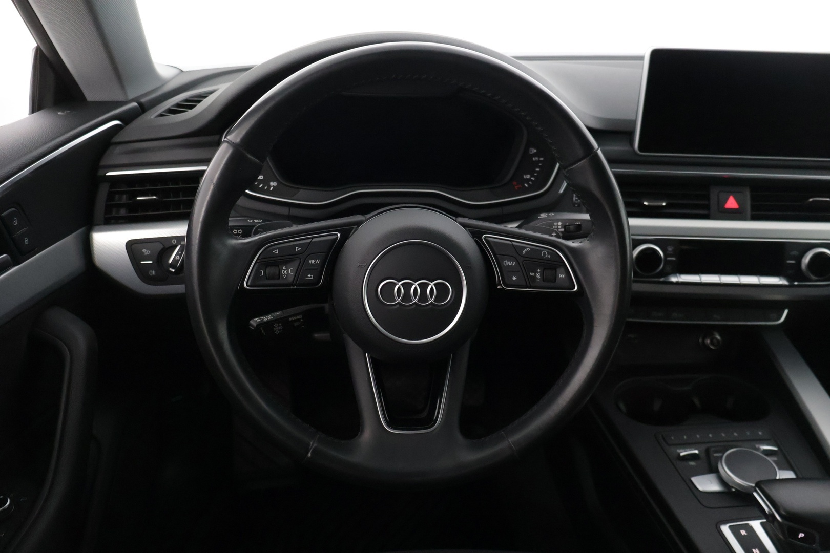Audi A5 2019 Sportback Business Sport Comfort Edition 45 TFSI 180 kW MHEV quattro S tronic ** Webasto / Digimittaristo / Koukku ** - 3,99% KORKOTARJOUS TÄHÄN AUTOON 21.9. ASTI - ** Suomi-auto / Sporttipenkit / Navi / 2x renkaat ja vanteet **