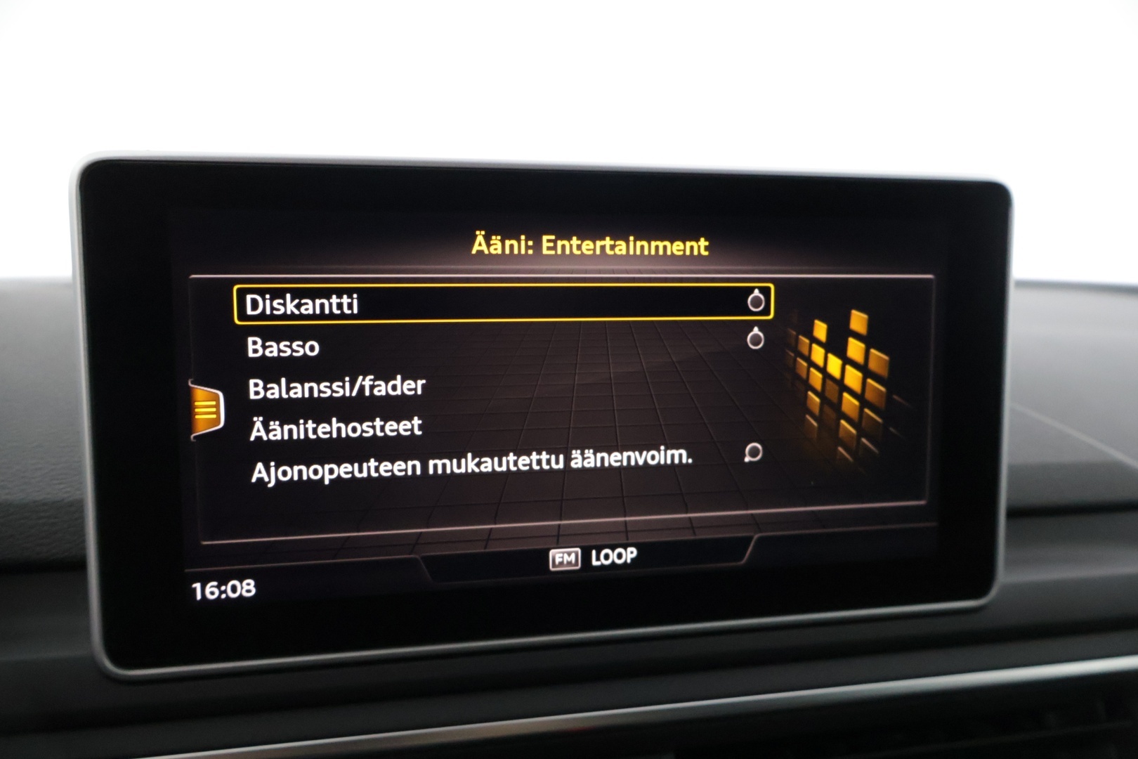 Audi A5 2019 Sportback Business Sport Comfort Edition 45 TFSI 180 kW MHEV quattro S tronic ** Webasto / Digimittaristo / Koukku ** - 3,99% KORKOTARJOUS TÄHÄN AUTOON 21.9. ASTI - ** Suomi-auto / Sporttipenkit / Navi / 2x renkaat ja vanteet **