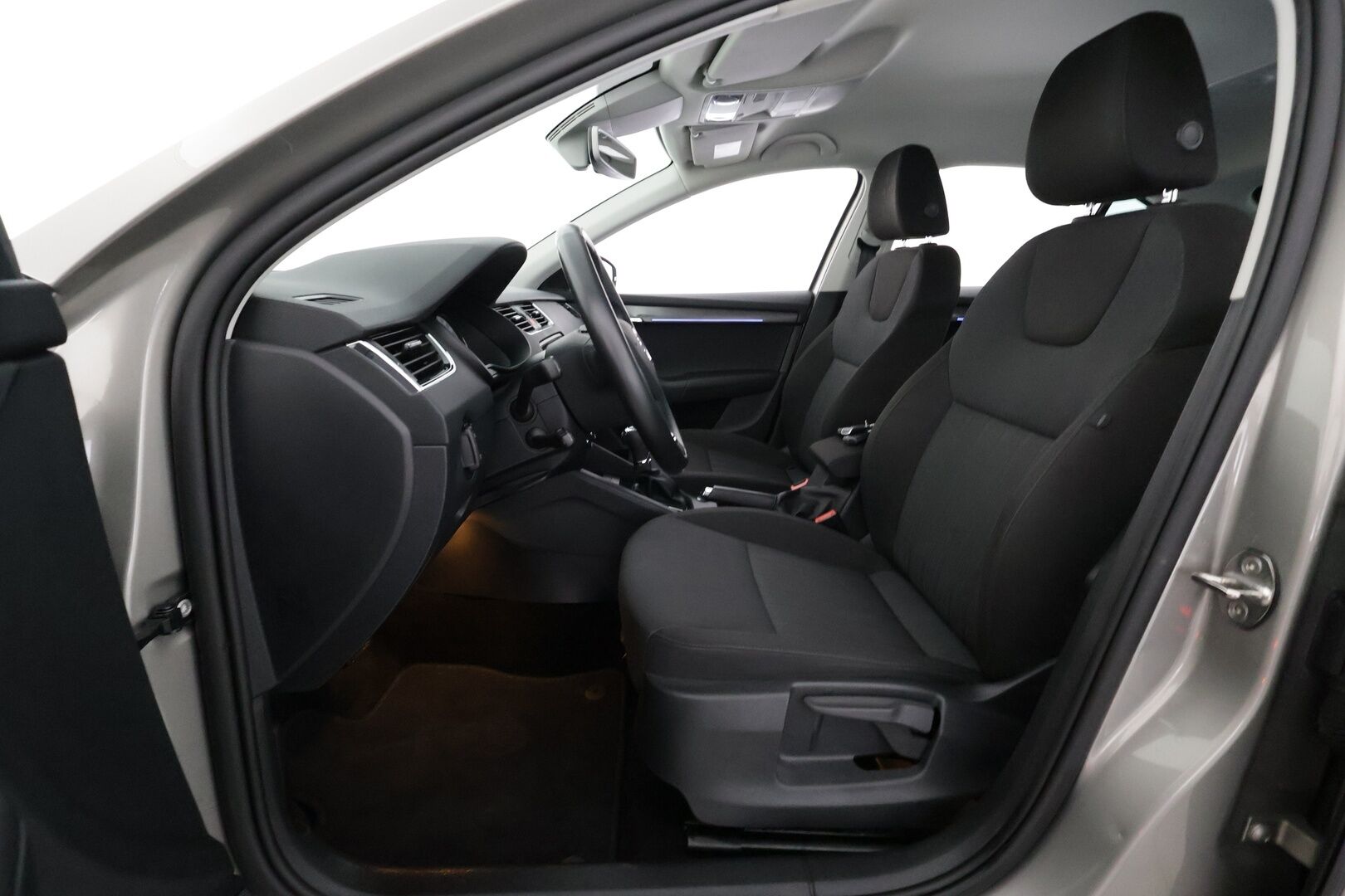 Skoda Octavia 2019 1,0 TSI Style BusinessLine DSG Autom. - | ACC | Webasto | LED | Ratinlämmitys | P.tutkat | Apple&Android | 1.Om Suomi-auto | Merkkihuollettu |