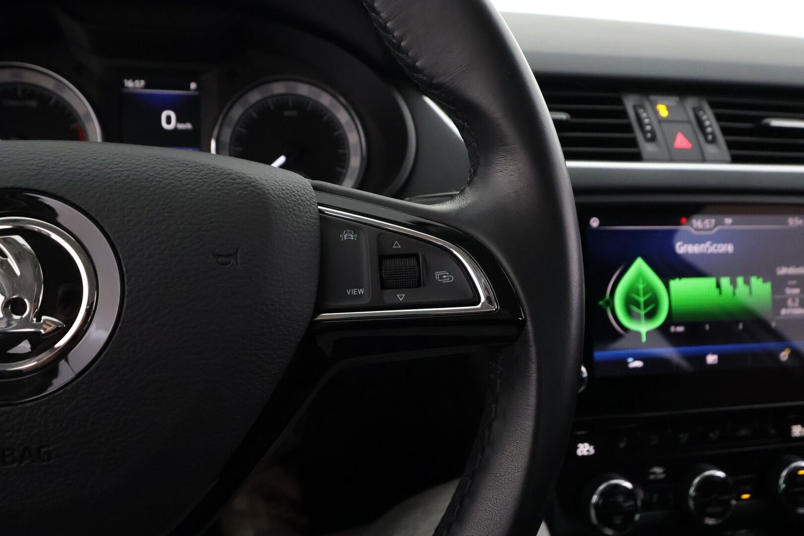 Skoda Octavia 2019 1,0 TSI Style BusinessLine DSG Autom. - | ACC | Webasto | LED | Ratinlämmitys | P.tutkat | Apple&Android | 1.Om Suomi-auto | Merkkihuollettu |