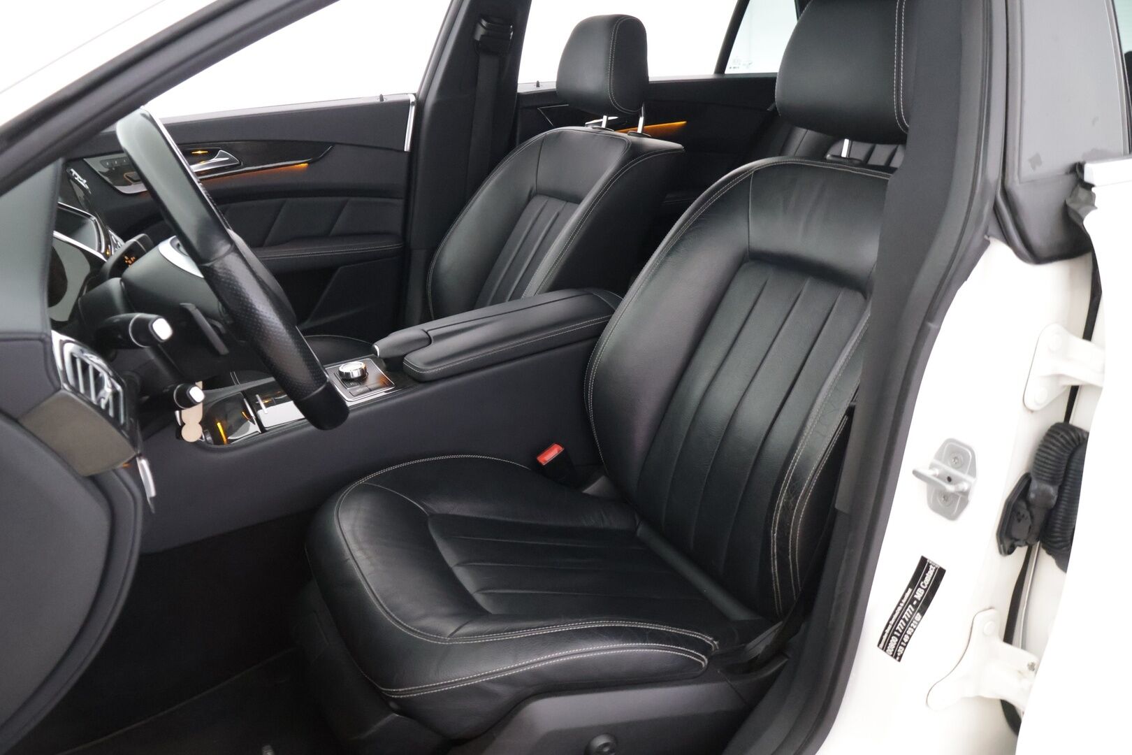 Mercedes-Benz CLS 2013 350CDI AMG-Styling Shooting Brake **Harman/Kardon / Lohkolämmitin / Sähköluukku / Navi / P.kamera** - HULLUT BLACKWEEK JATKOT - KORKOTARJOUS 2,49%